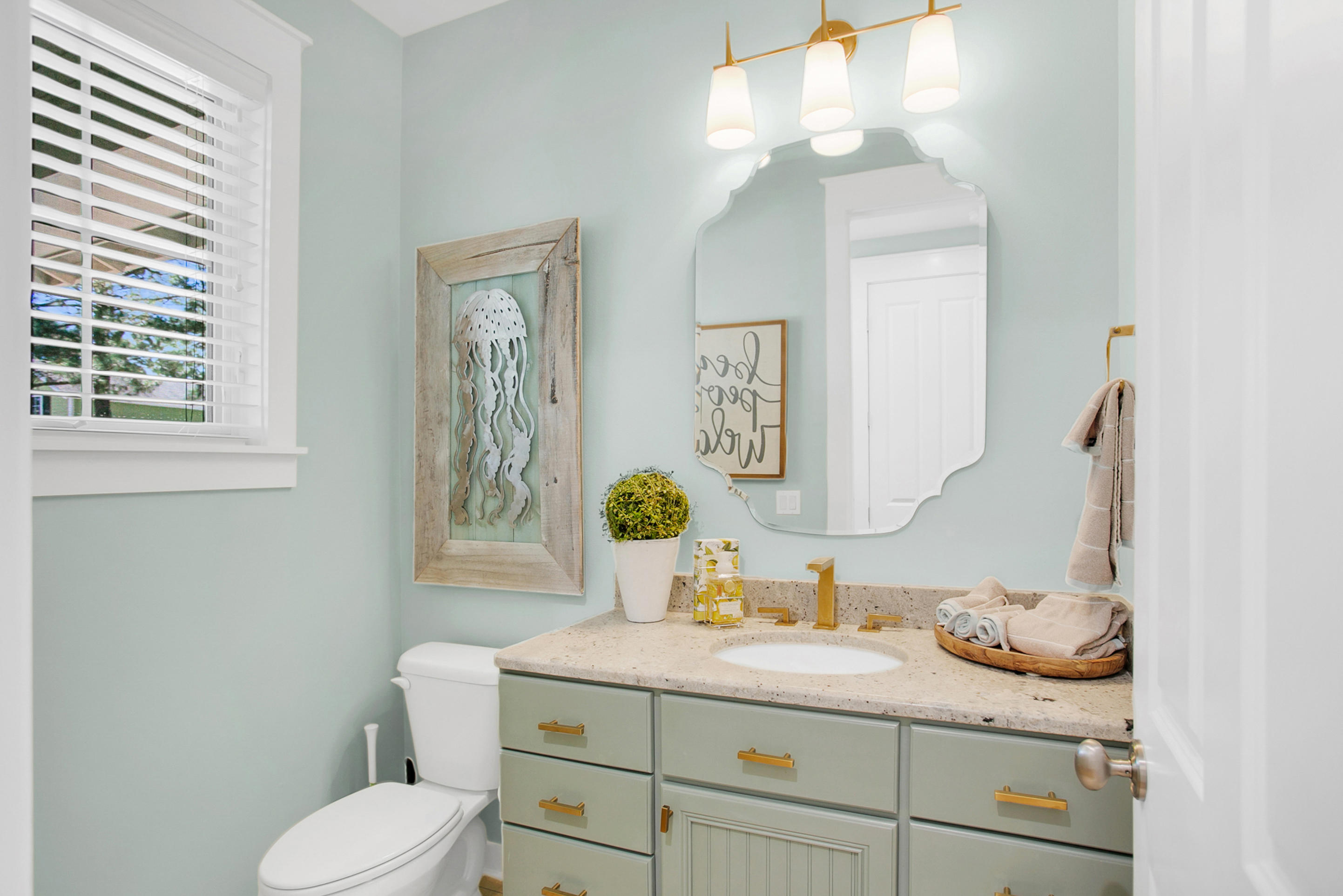 LAUREL GROVE - Residential