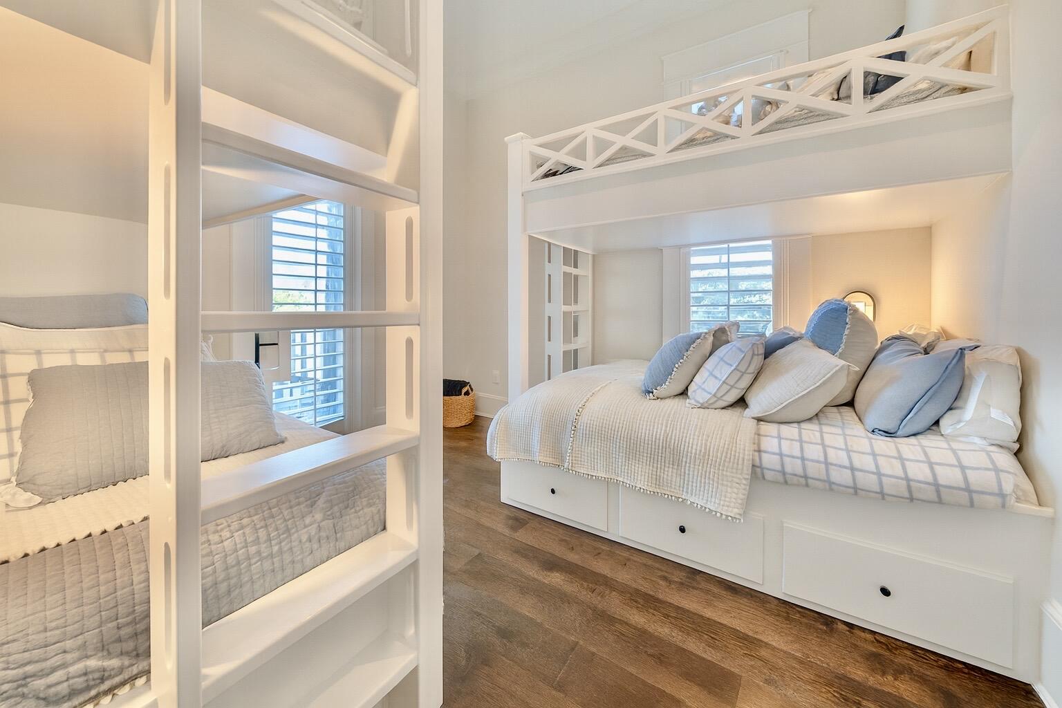 STALLWORTH PRESERVE - Residential