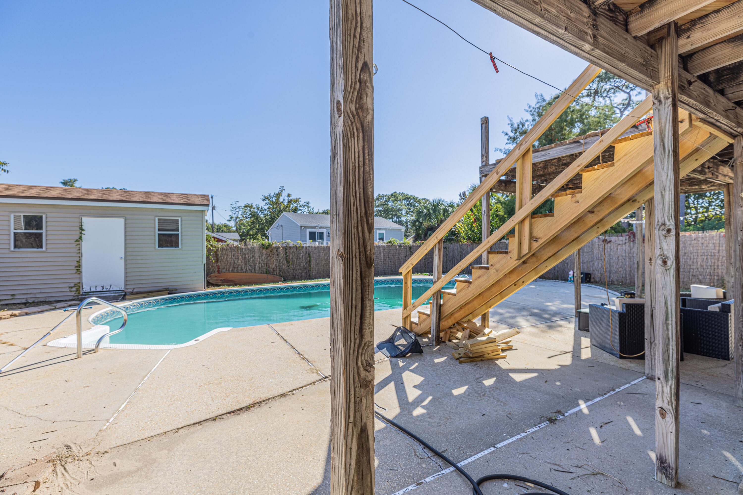 MALLORY HEIGHTS - Residential