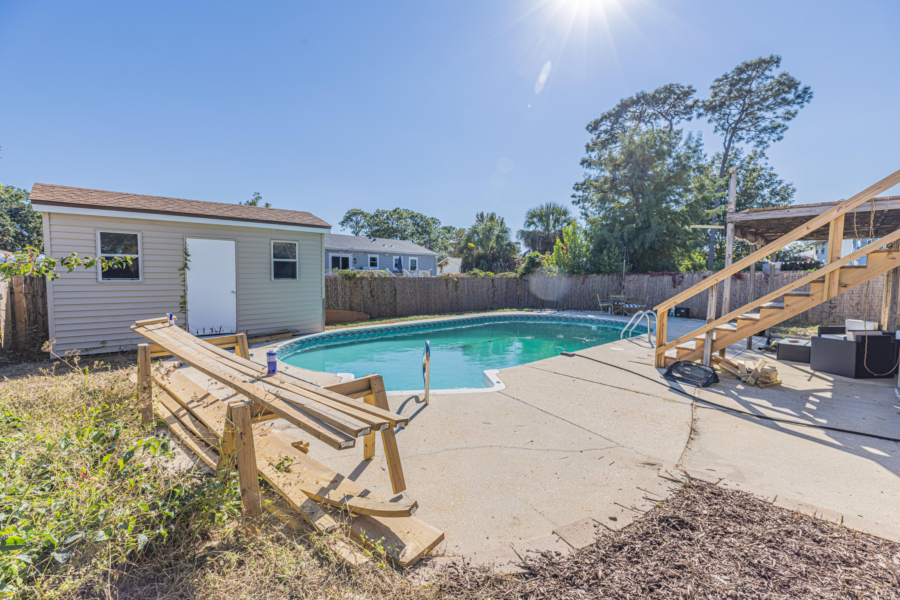 MALLORY HEIGHTS - Residential