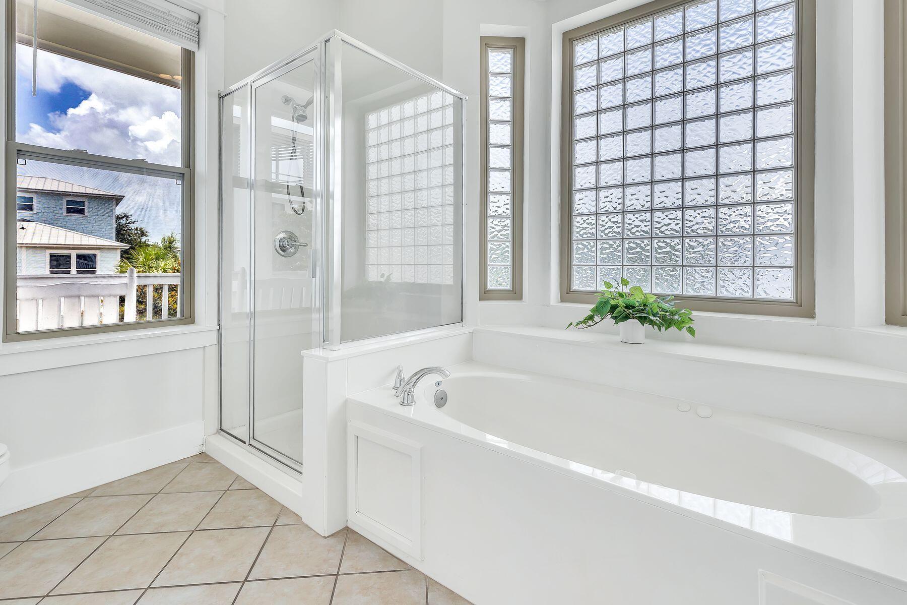 MAGNOLIA DUNE - Residential