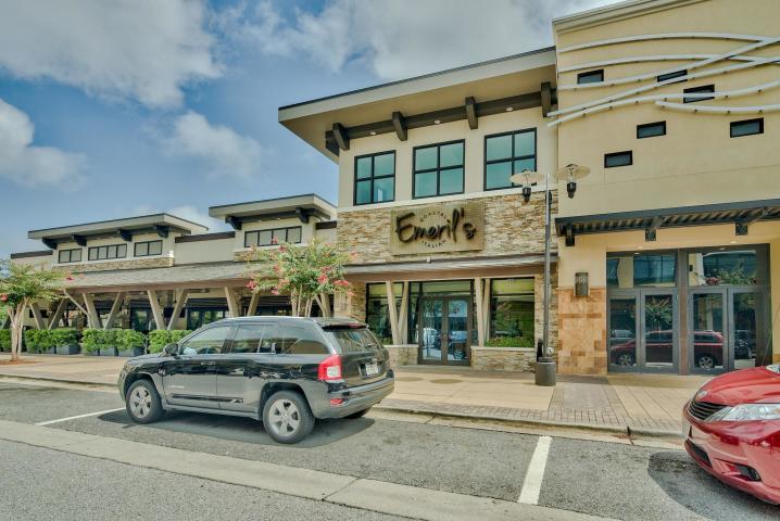 POINTE OF VIEW - Residential