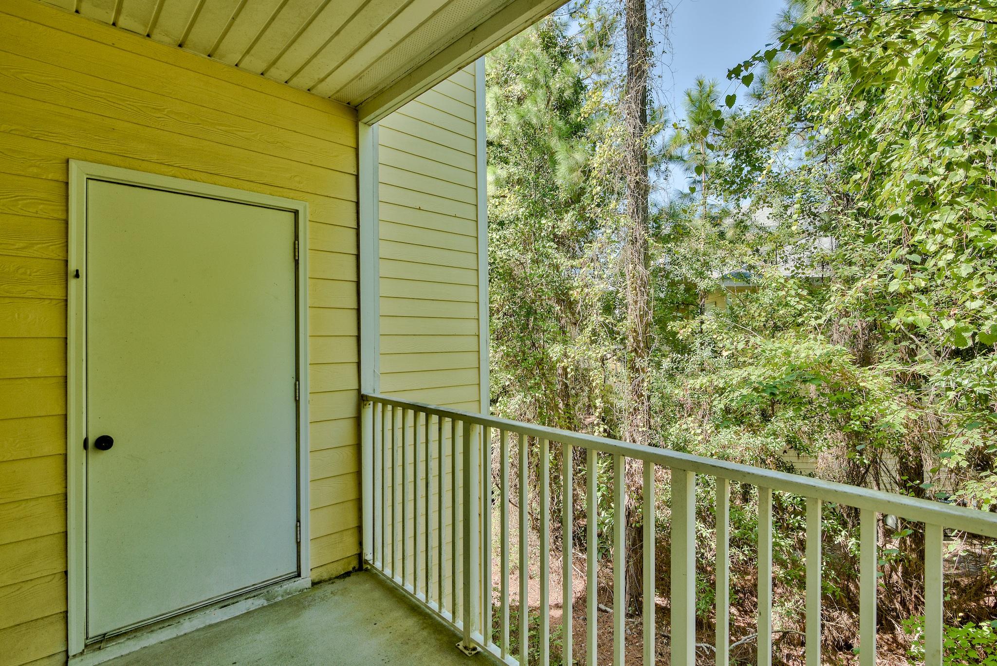 POINTE OF VIEW - Residential