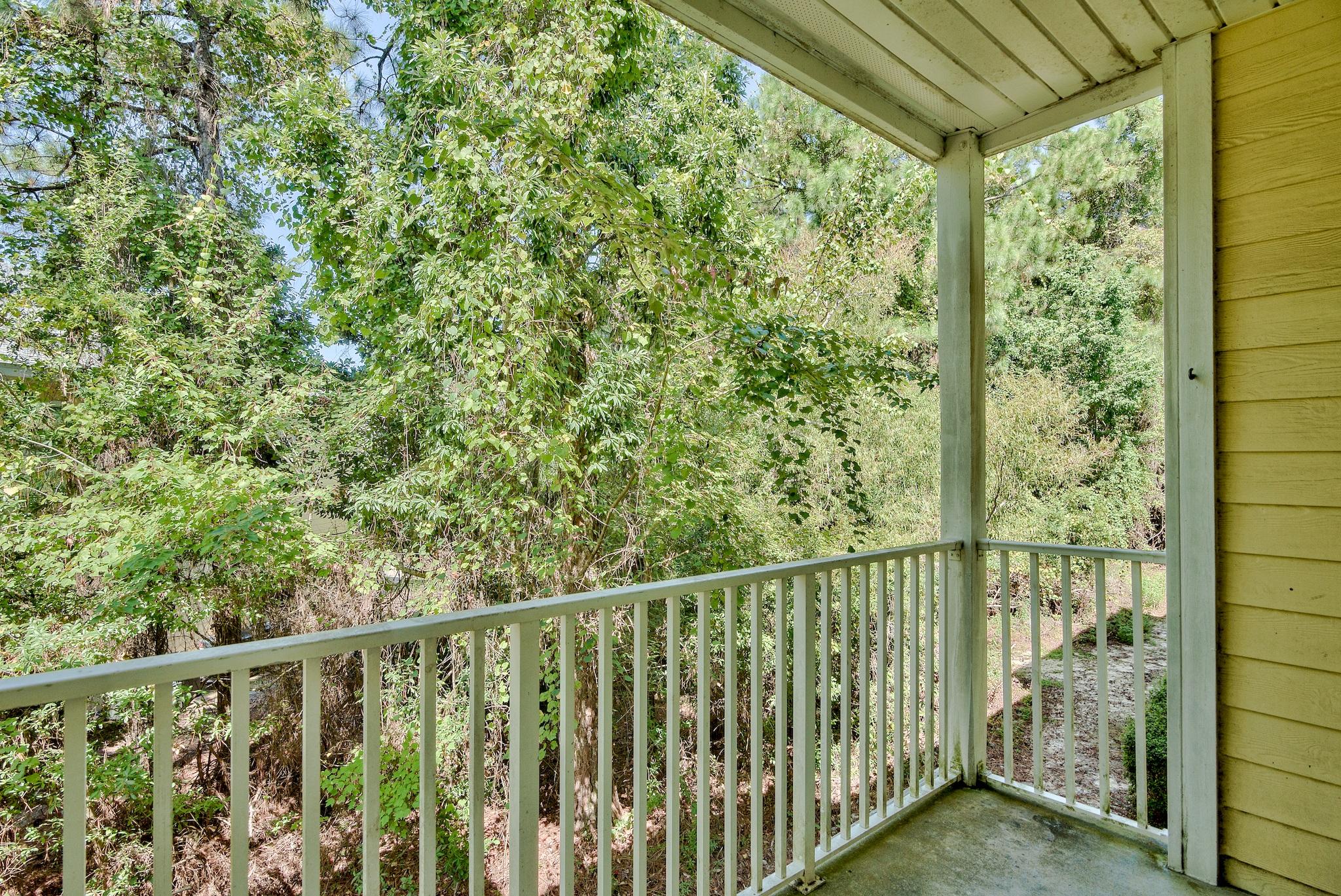 POINTE OF VIEW - Residential