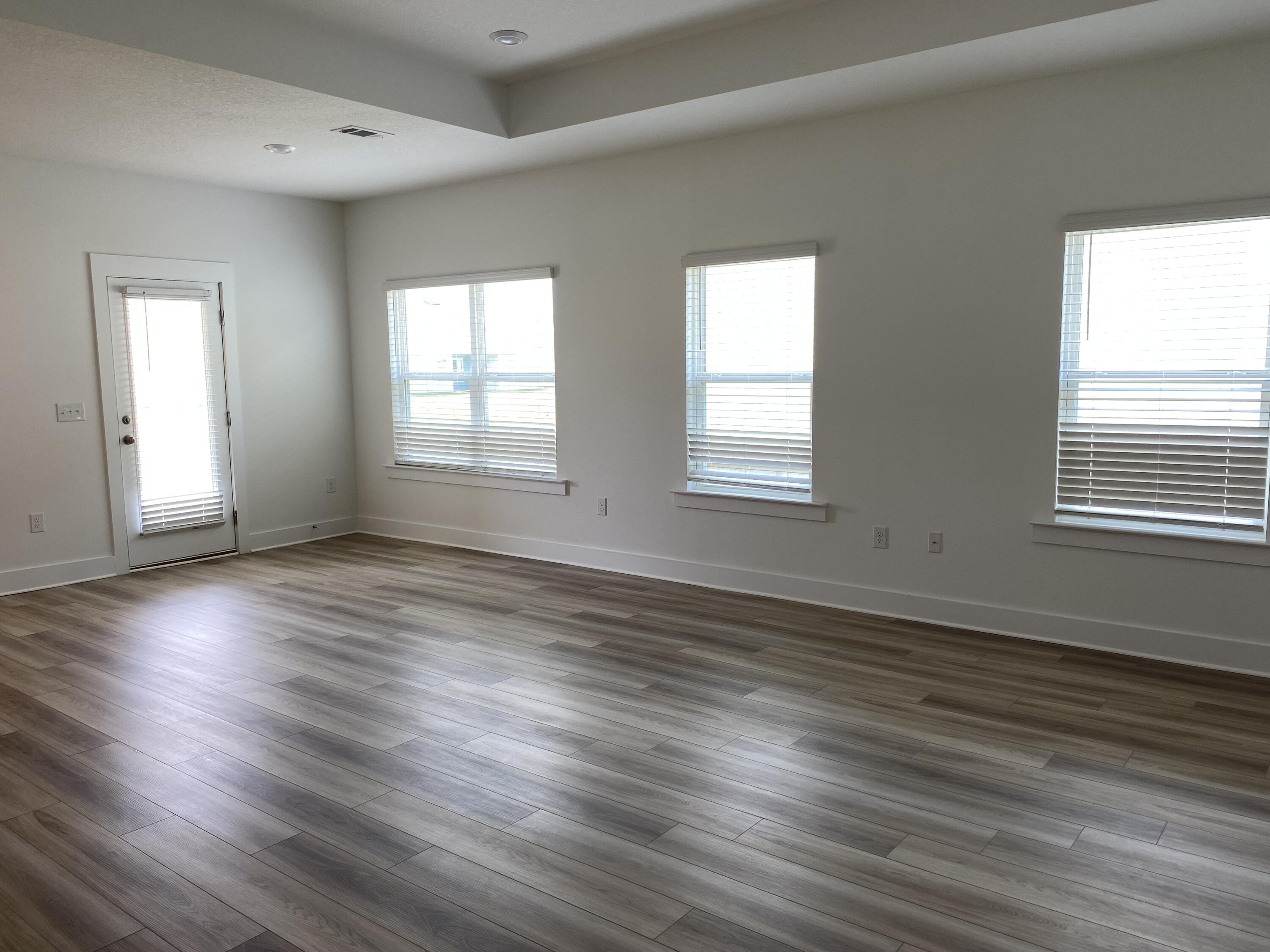 Magnolia Creeks - Residential Lease