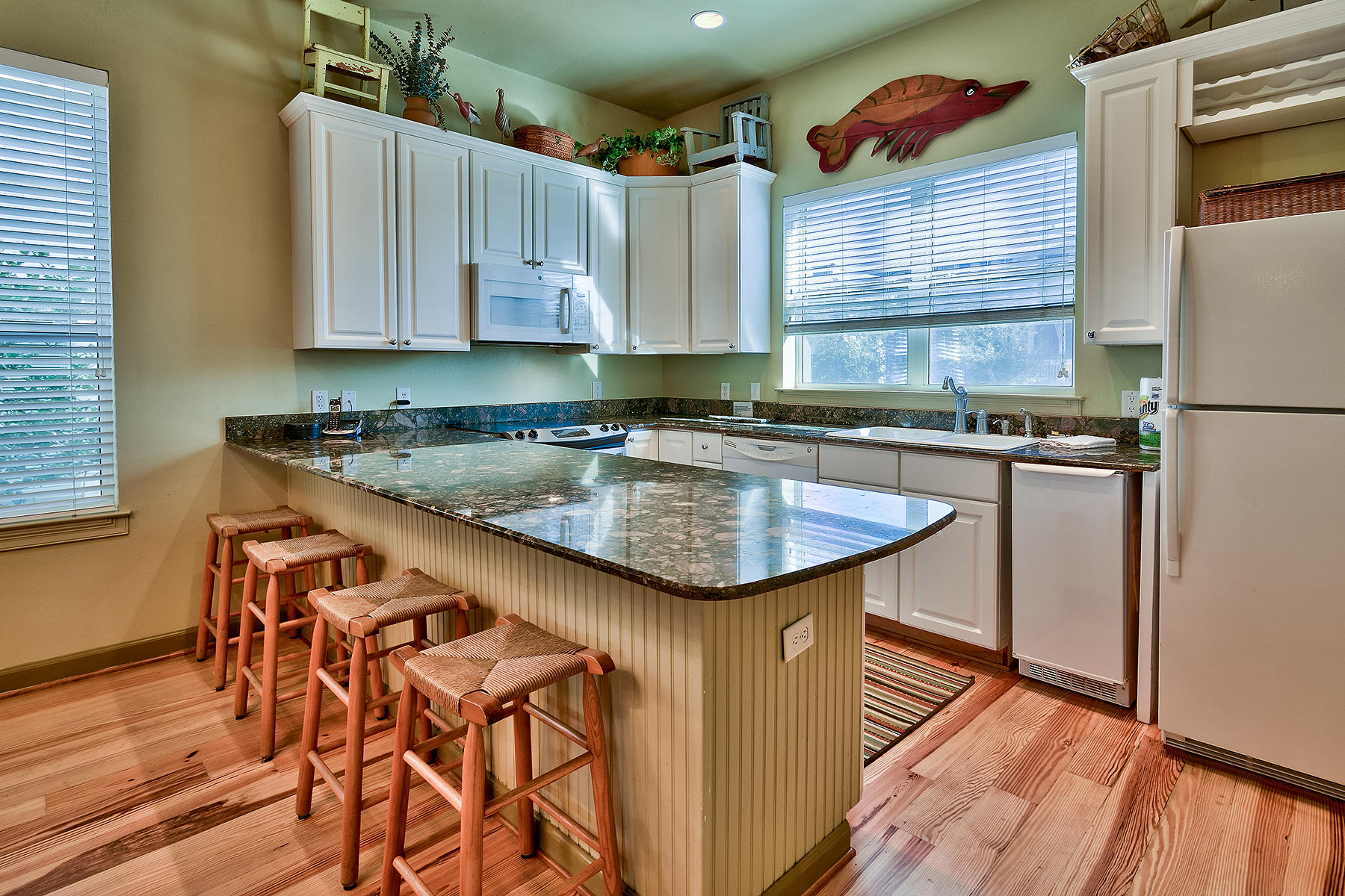GRAYTON BEACH COTTAGES - Residential