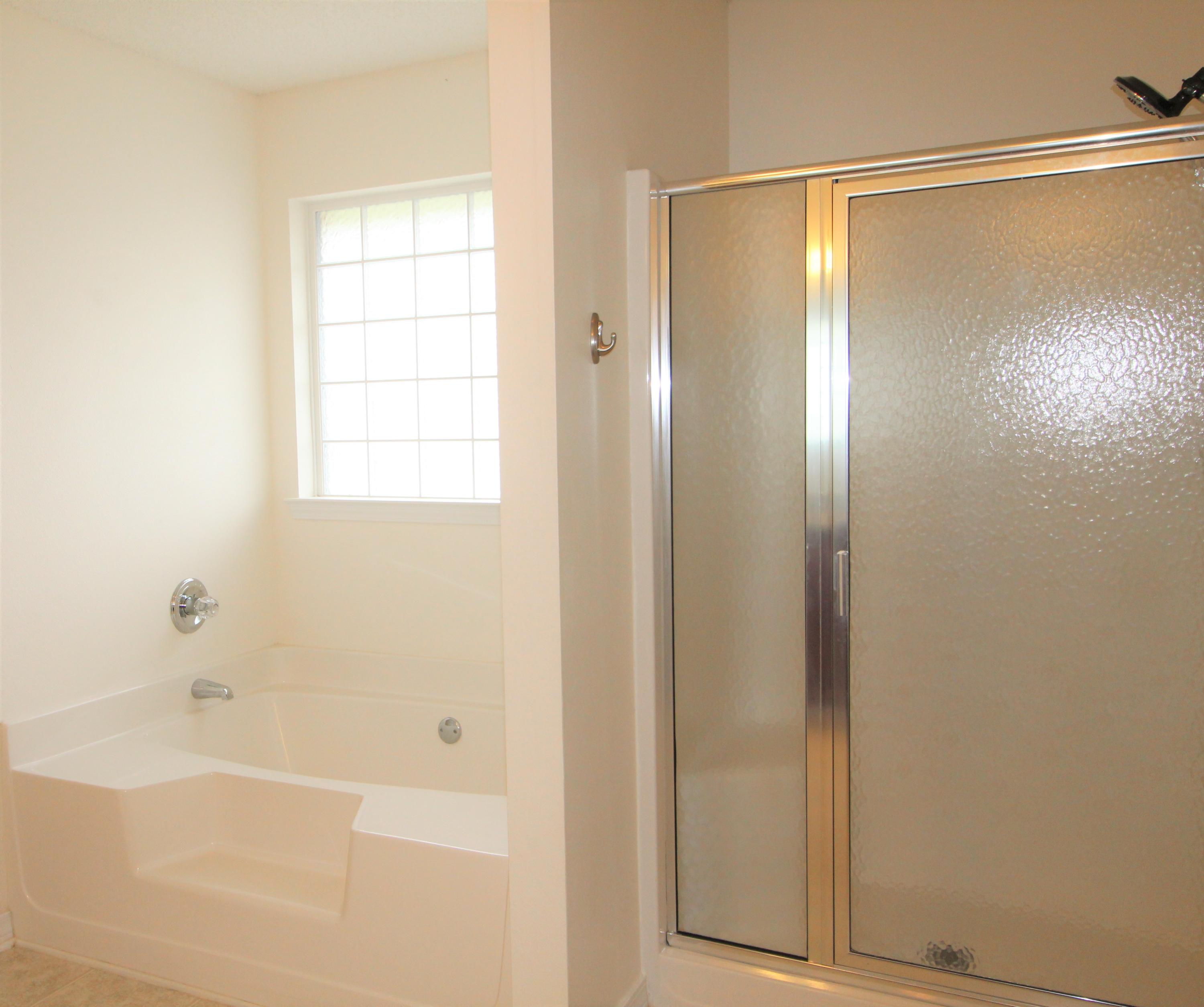 ALICIA PLACE - Residential