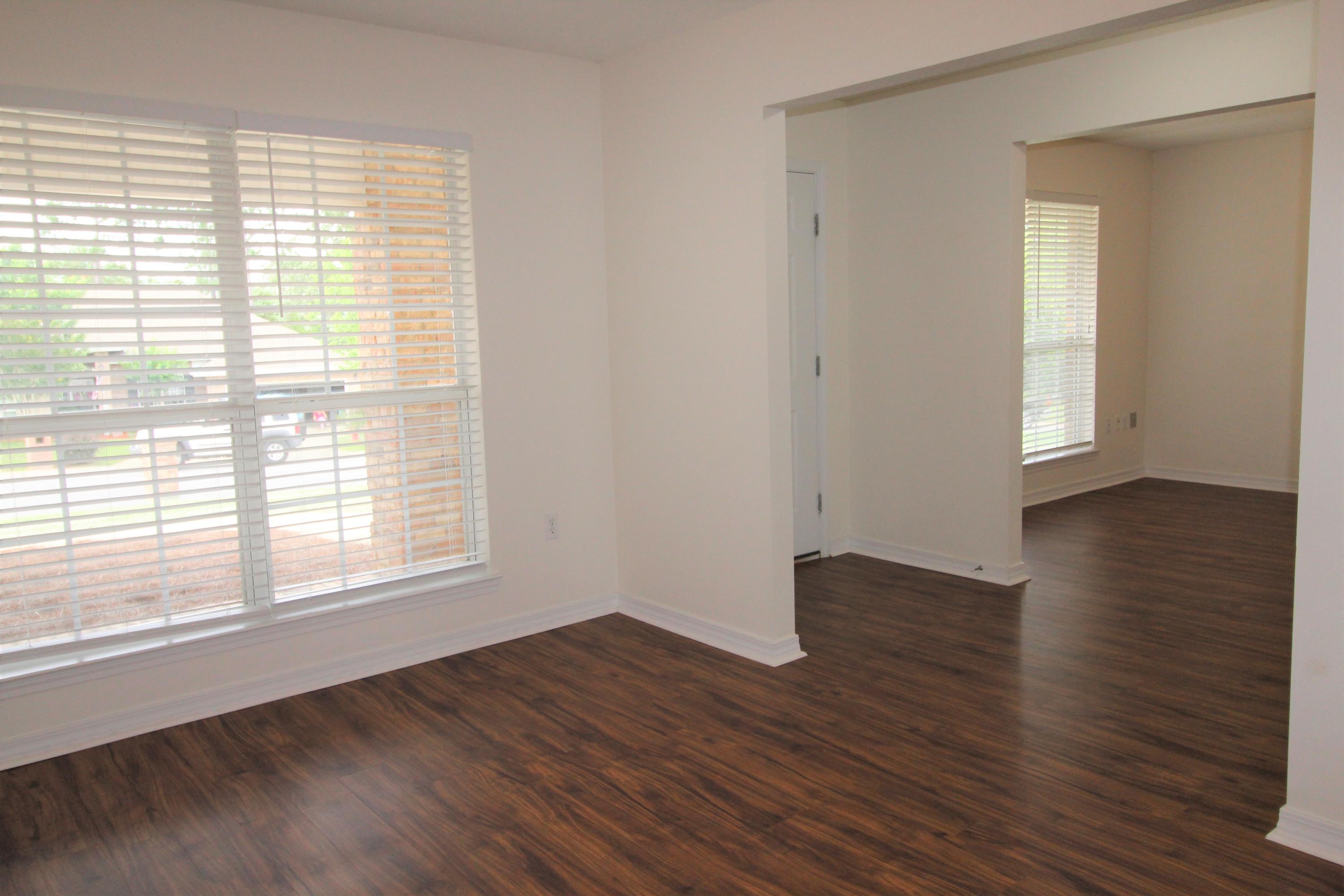 ALICIA PLACE - Residential