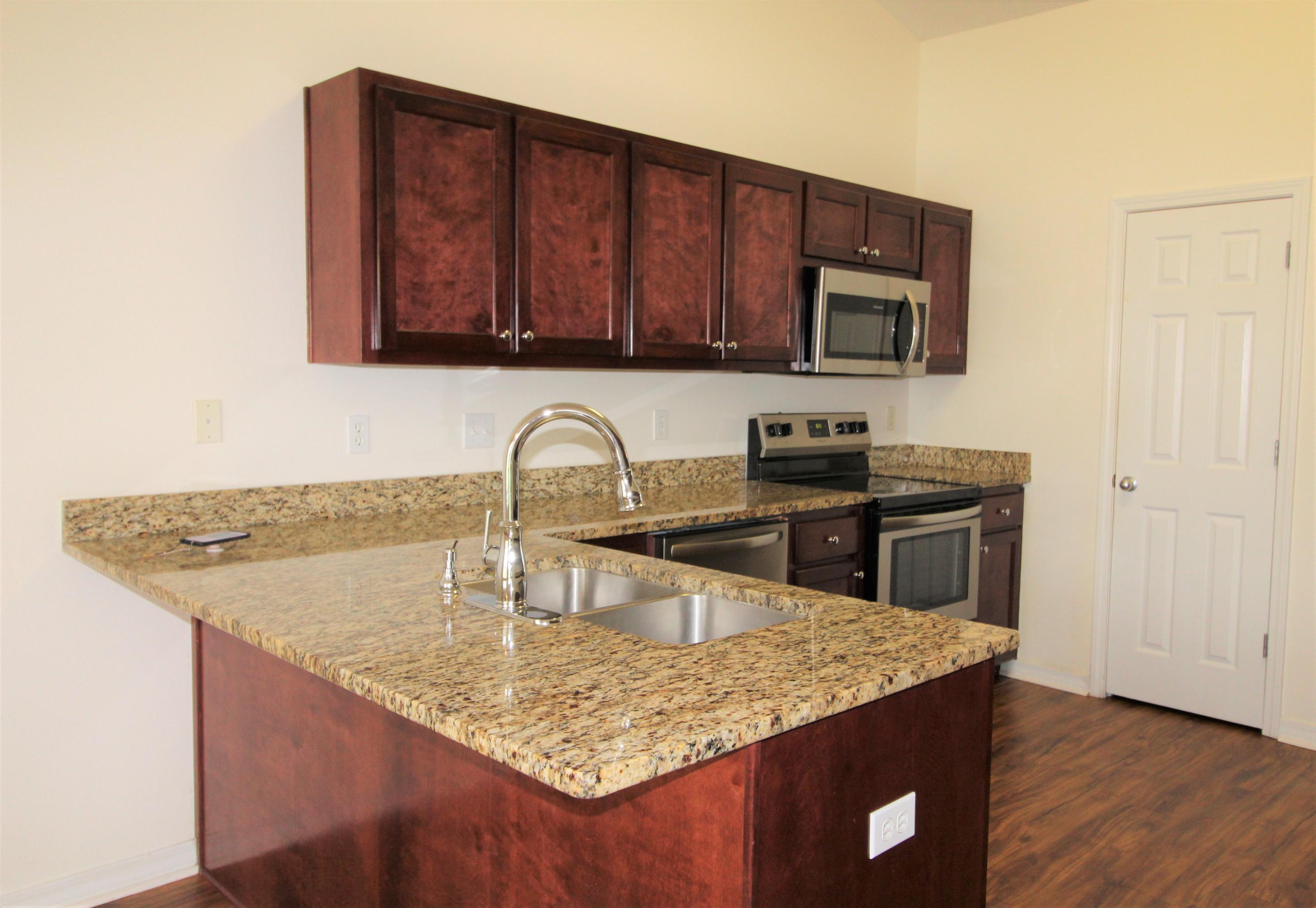 ALICIA PLACE - Residential