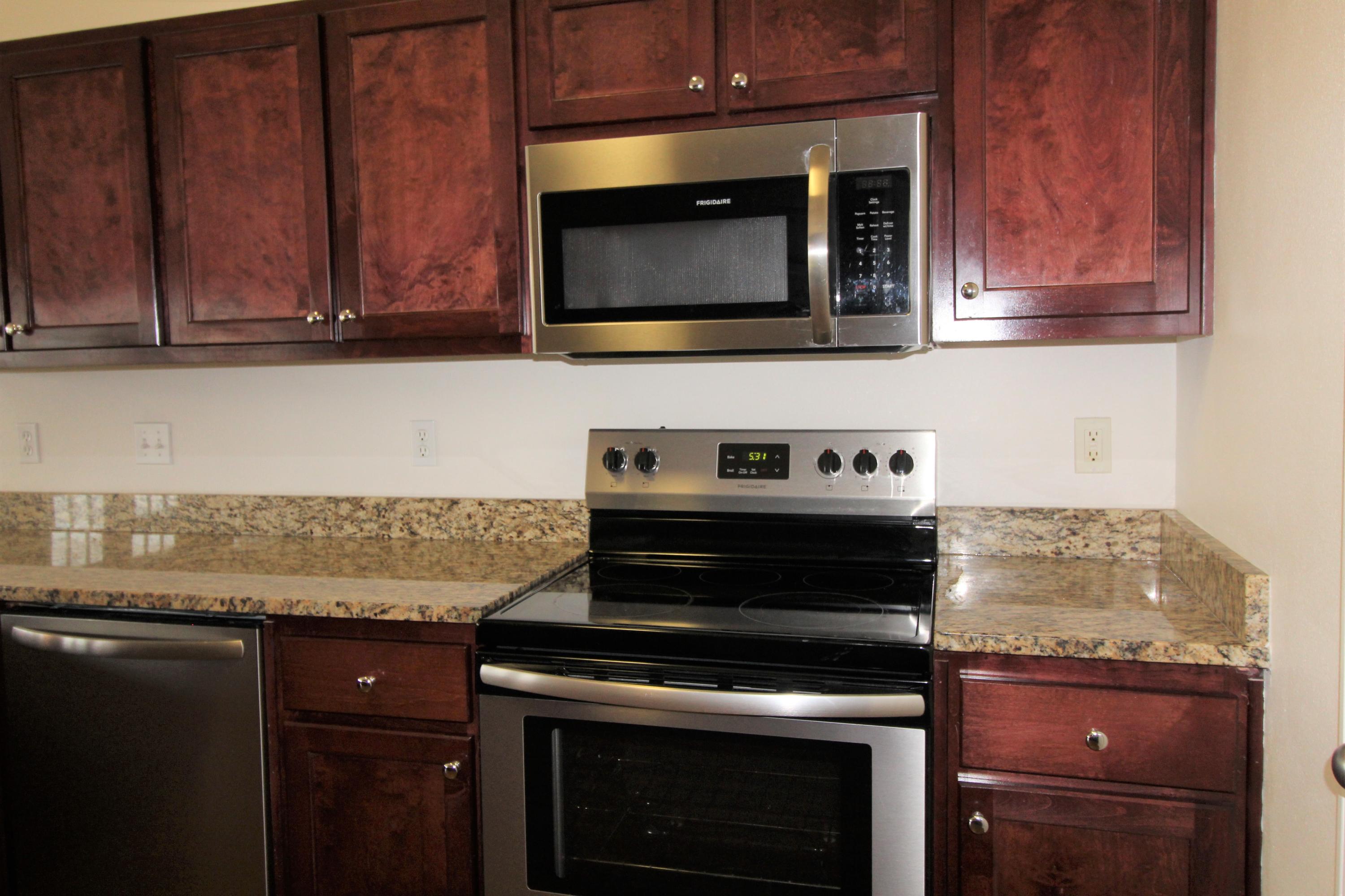 ALICIA PLACE - Residential