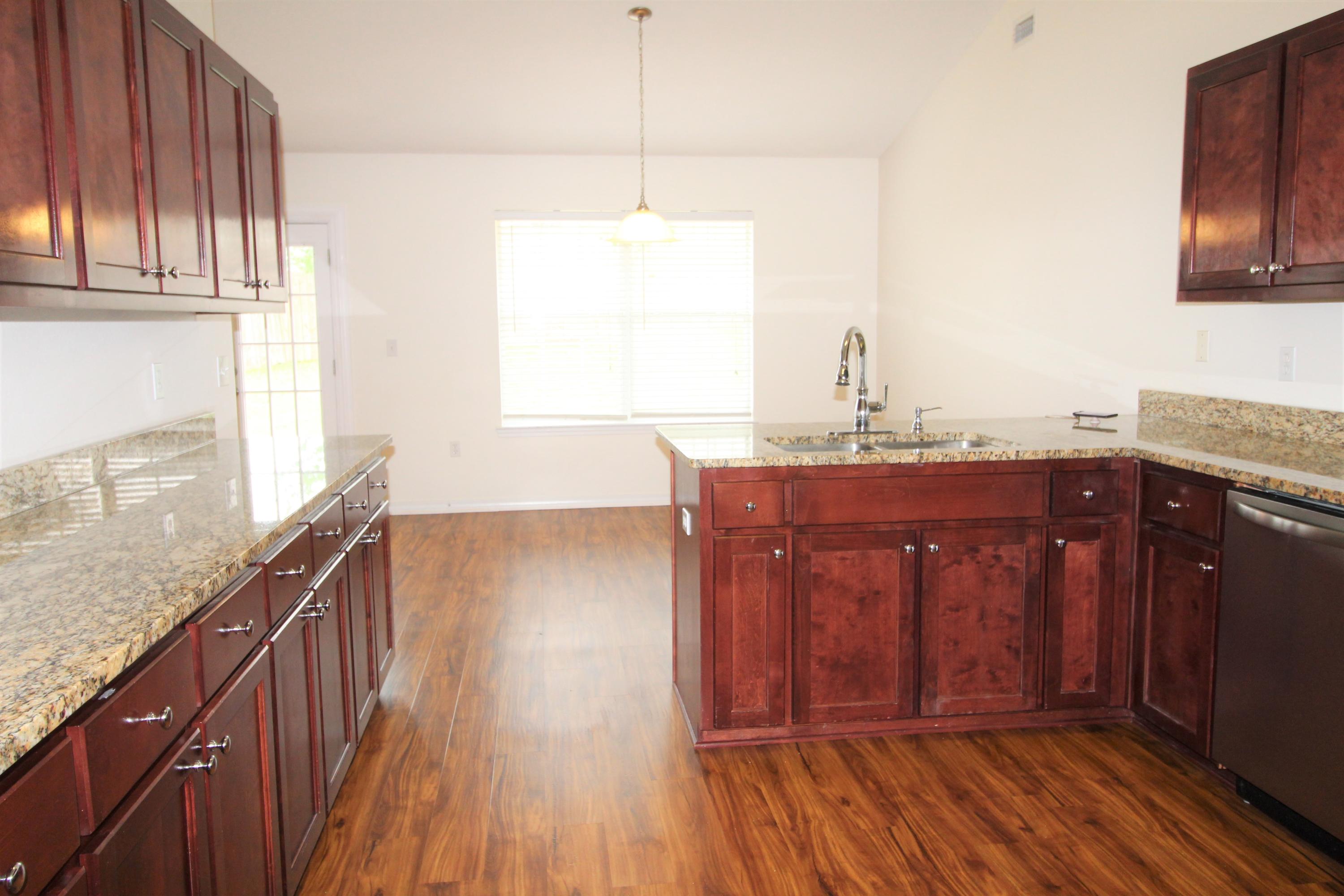 ALICIA PLACE - Residential