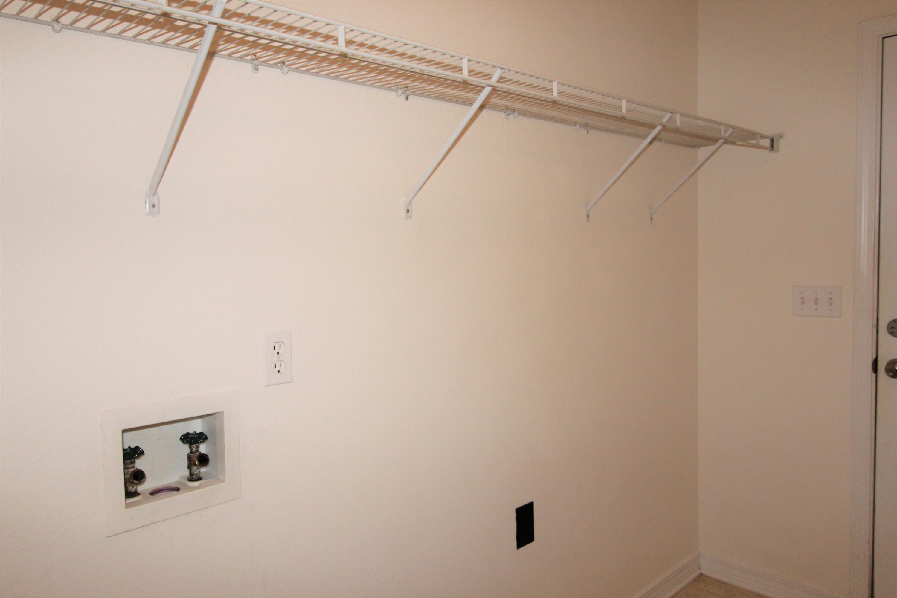 ALICIA PLACE - Residential