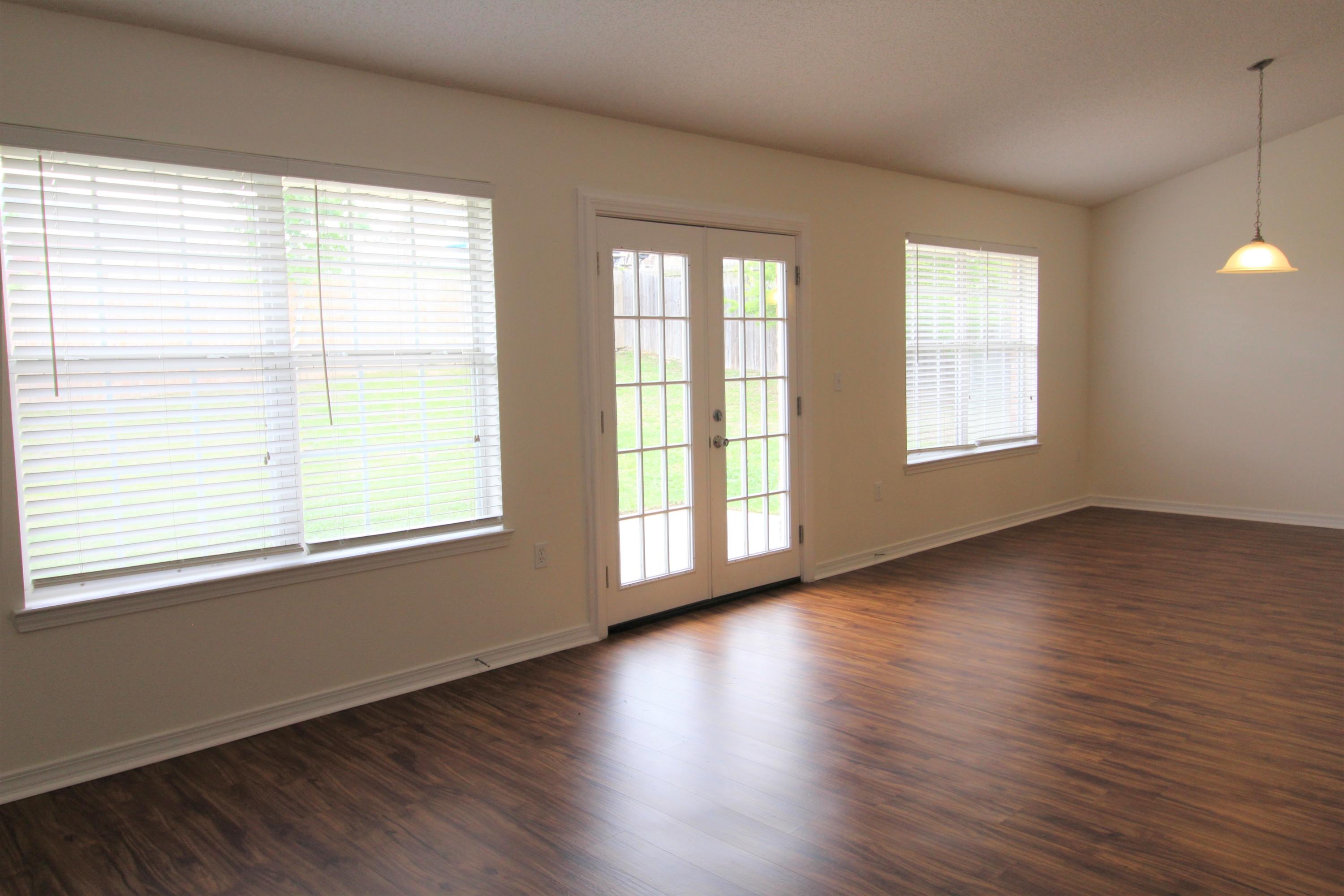 ALICIA PLACE - Residential