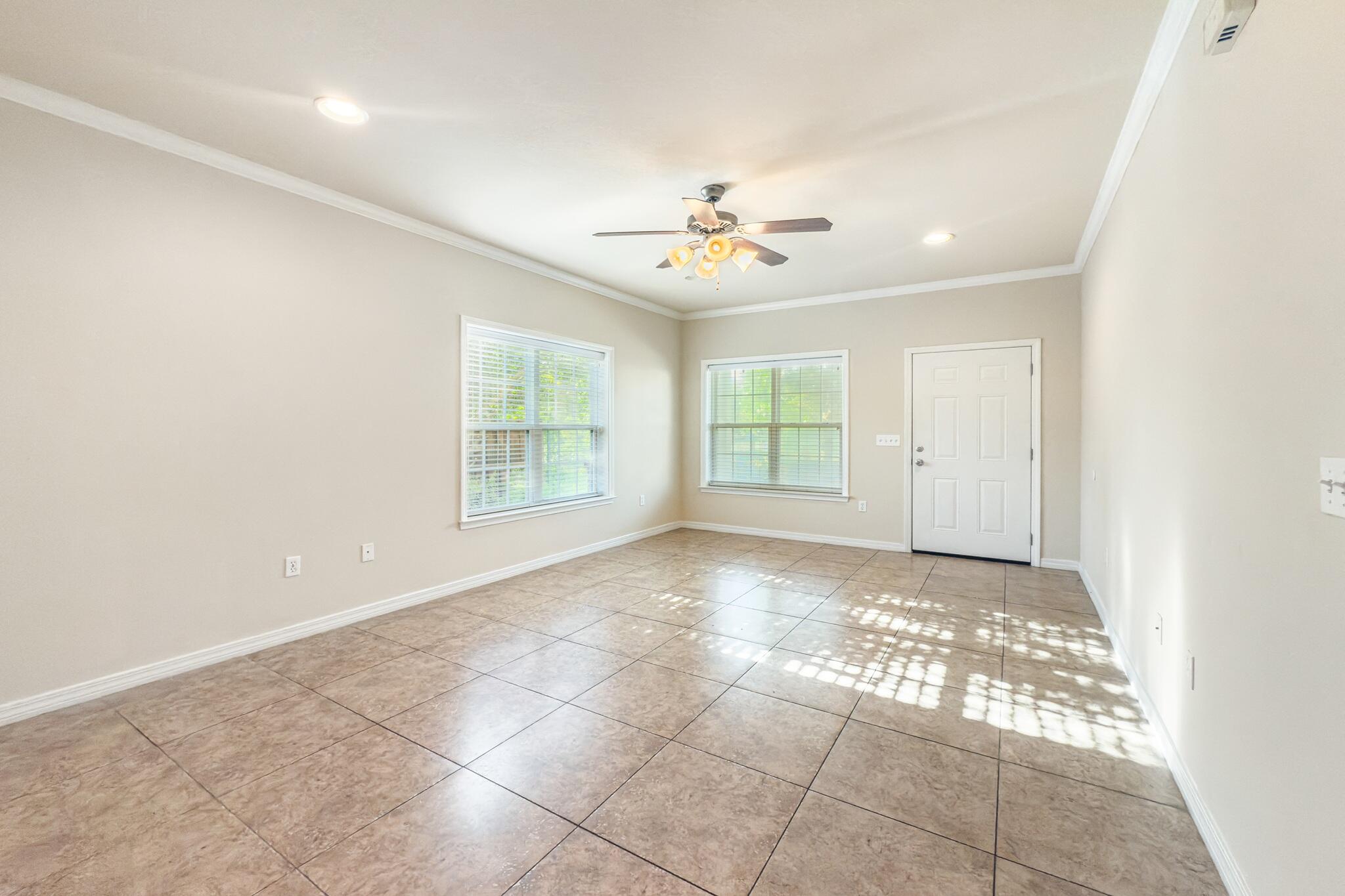 MERIDIAN SQUARE T/H - Residential