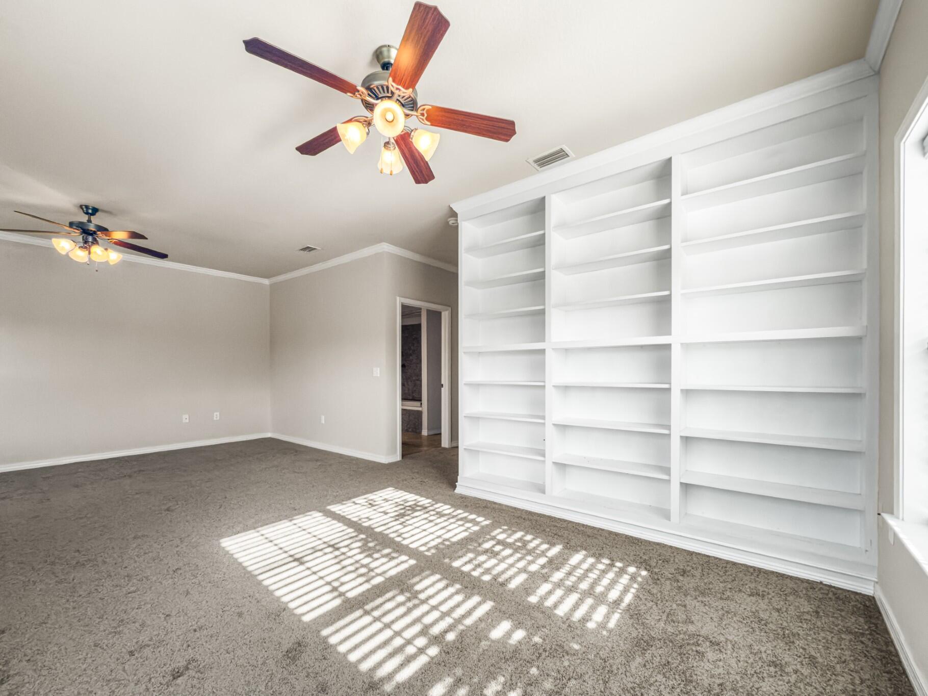 MERIDIAN SQUARE T/H - Residential