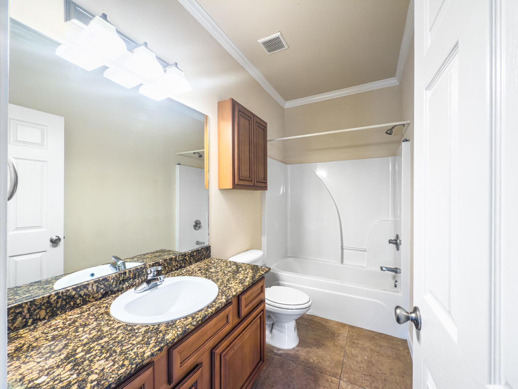 MERIDIAN SQUARE T/H - Residential