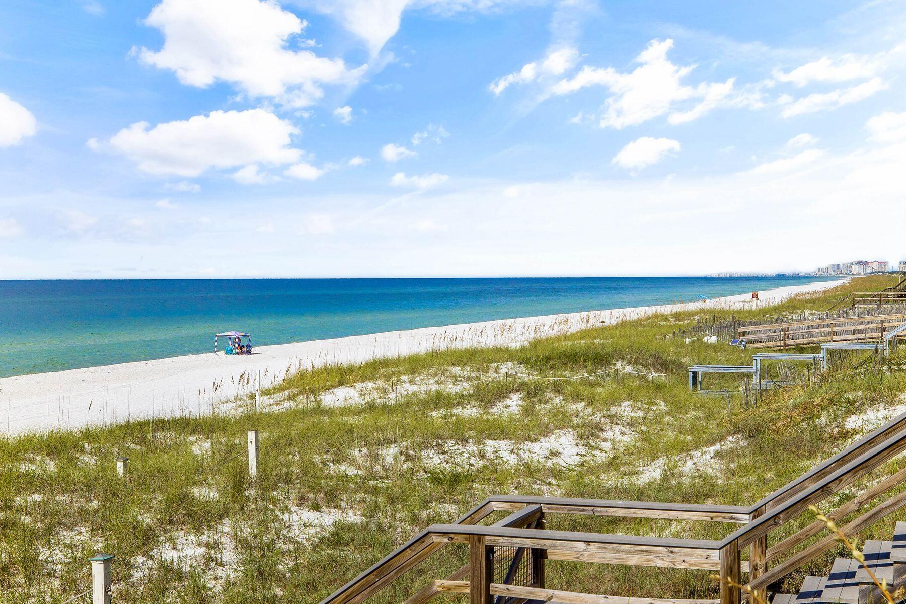 BEACH HIGHLAND - Land