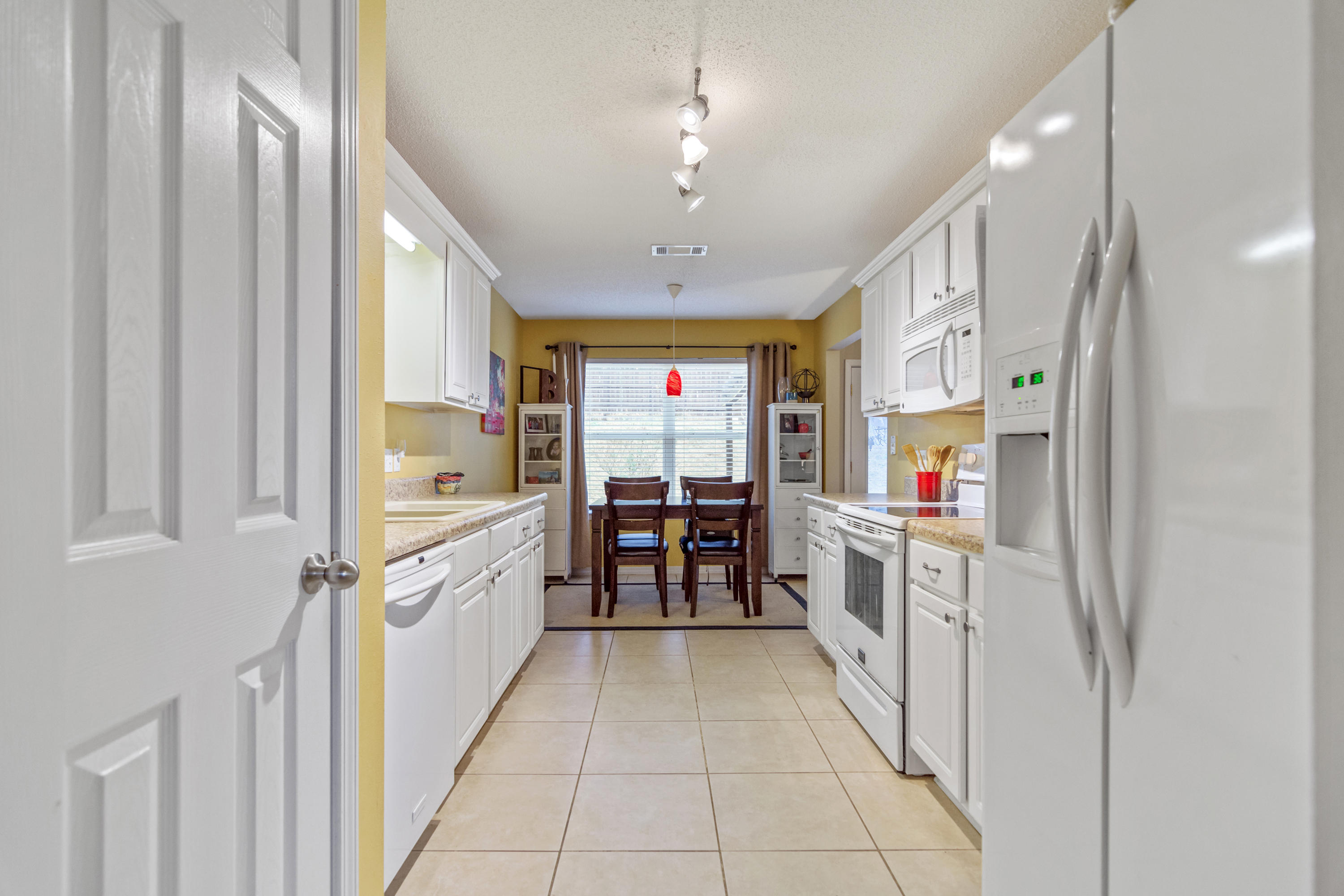 NORTHVIEW ESTATES 7TH ADDN - Residential