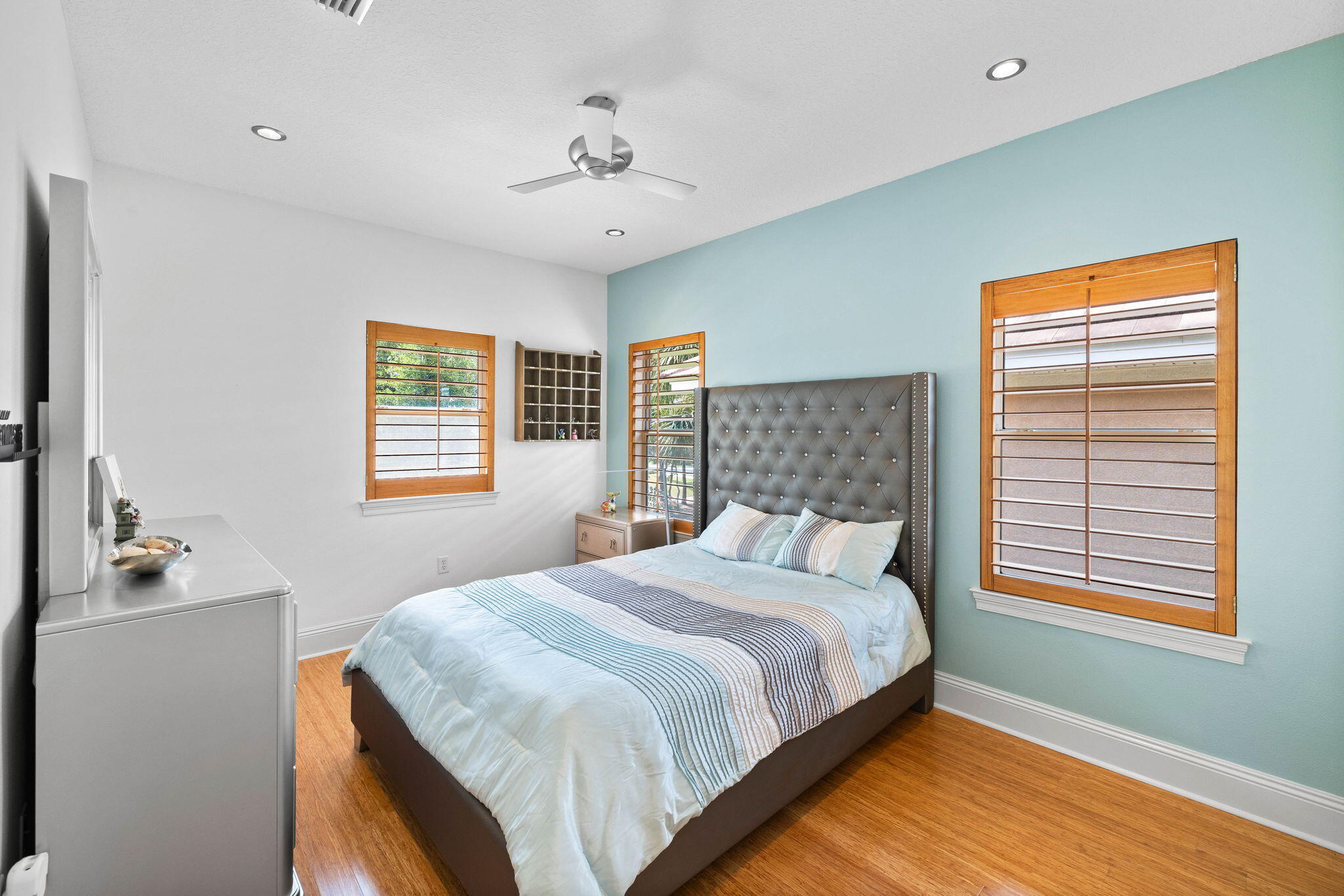 REGATTA BAY - Residential