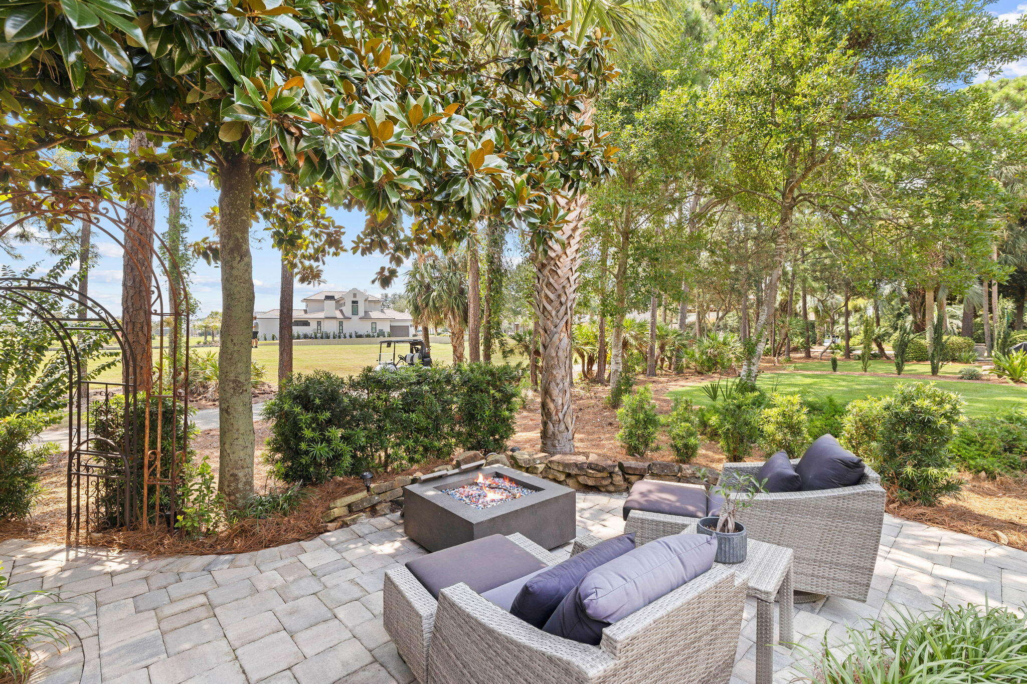 REGATTA BAY - Residential