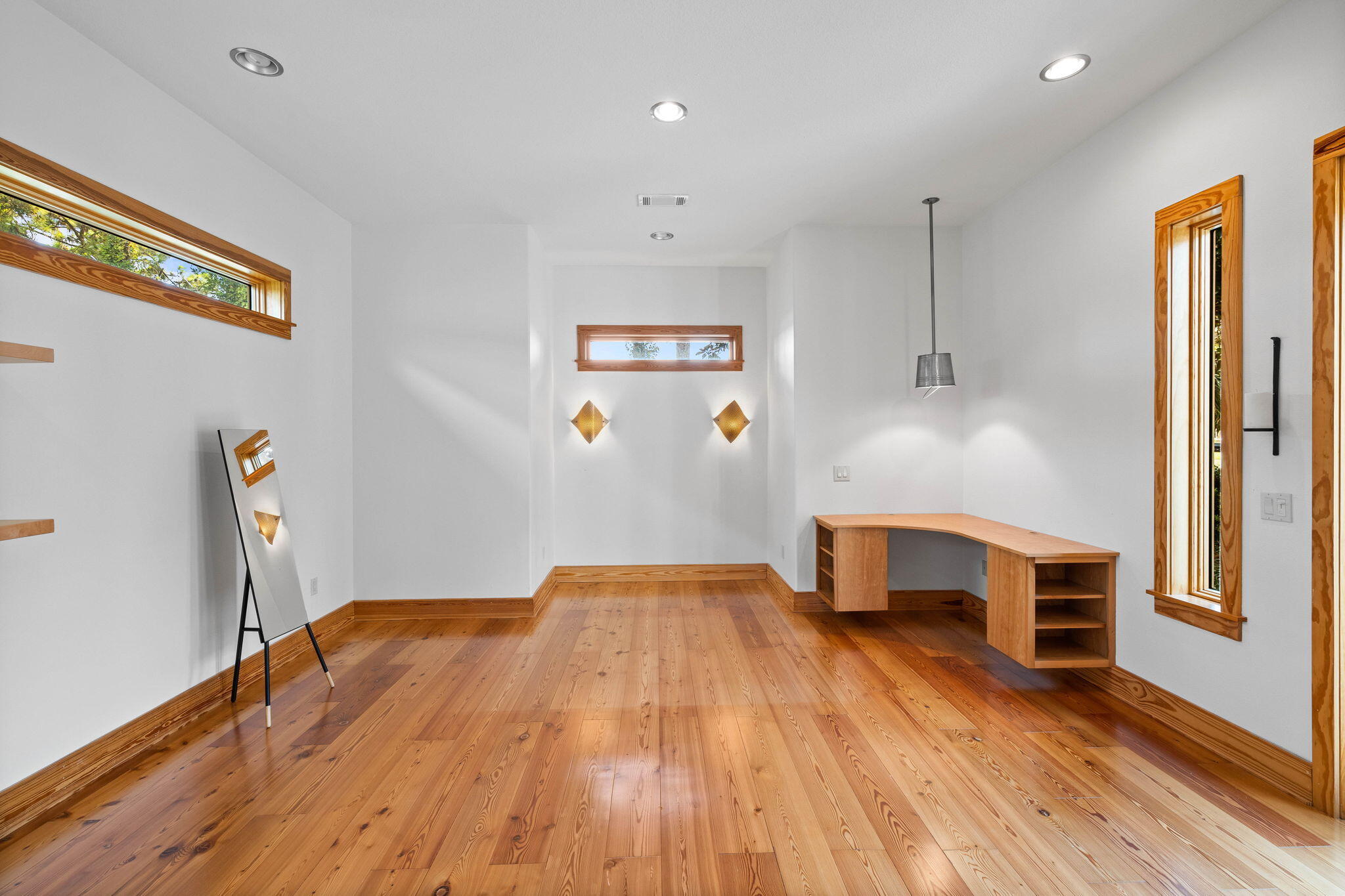 REGATTA BAY - Residential