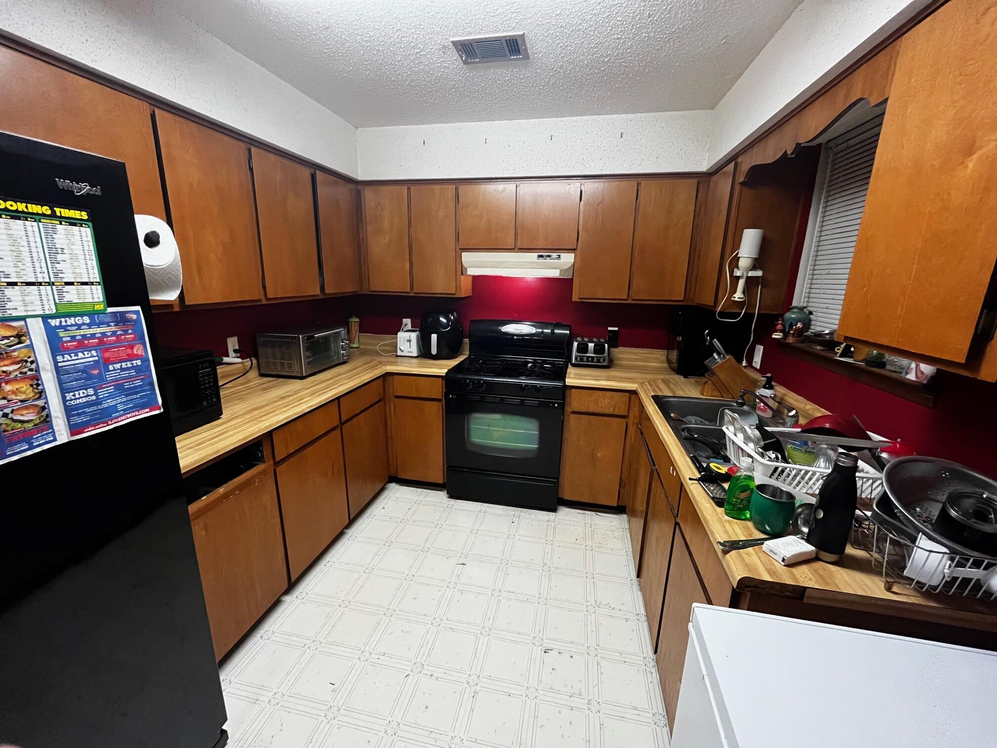 MCLAUGHLIN & HARRIS - Residential