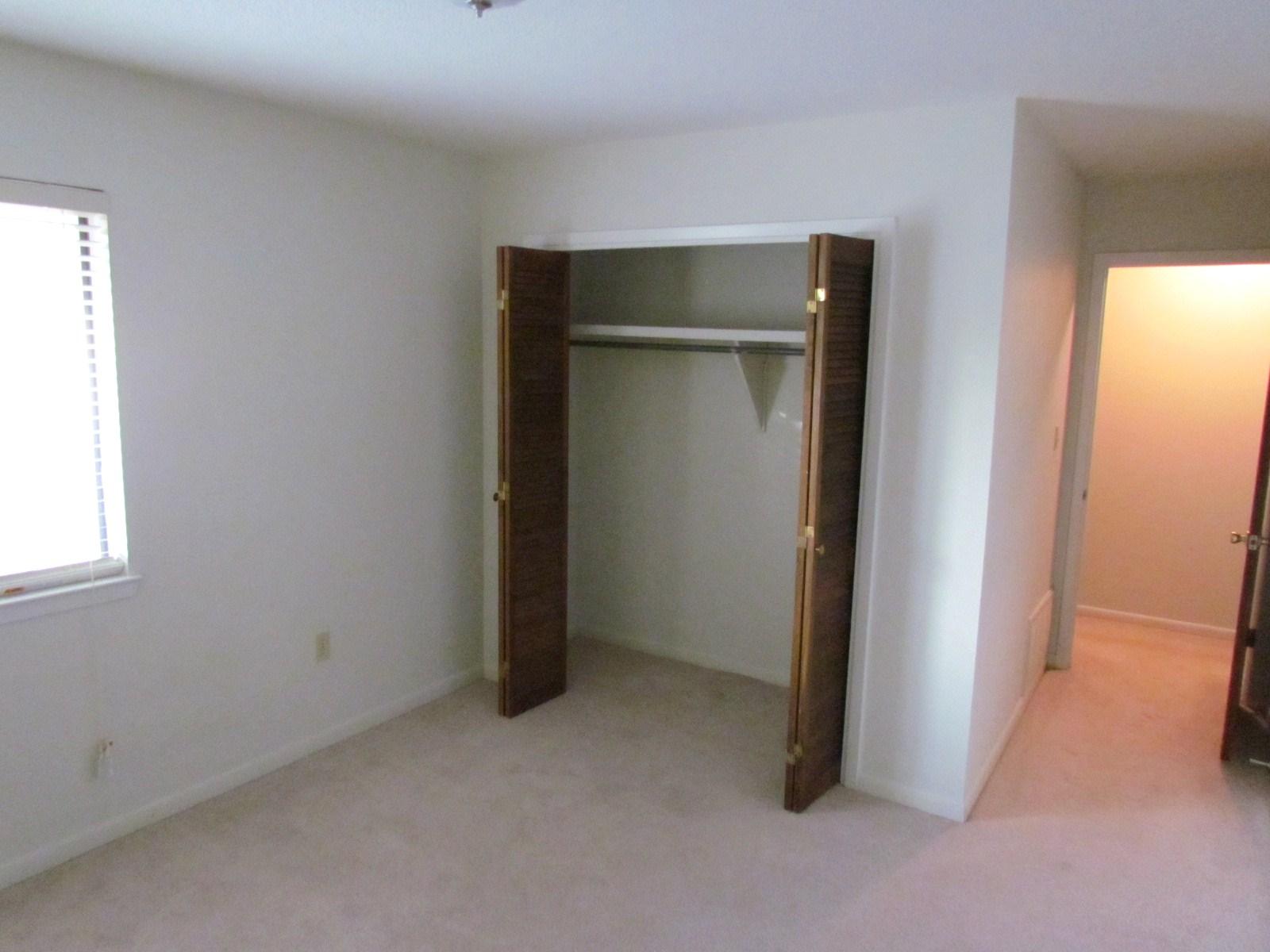 BLUEWATER BAY VILLAGE 1A - Residential Lease