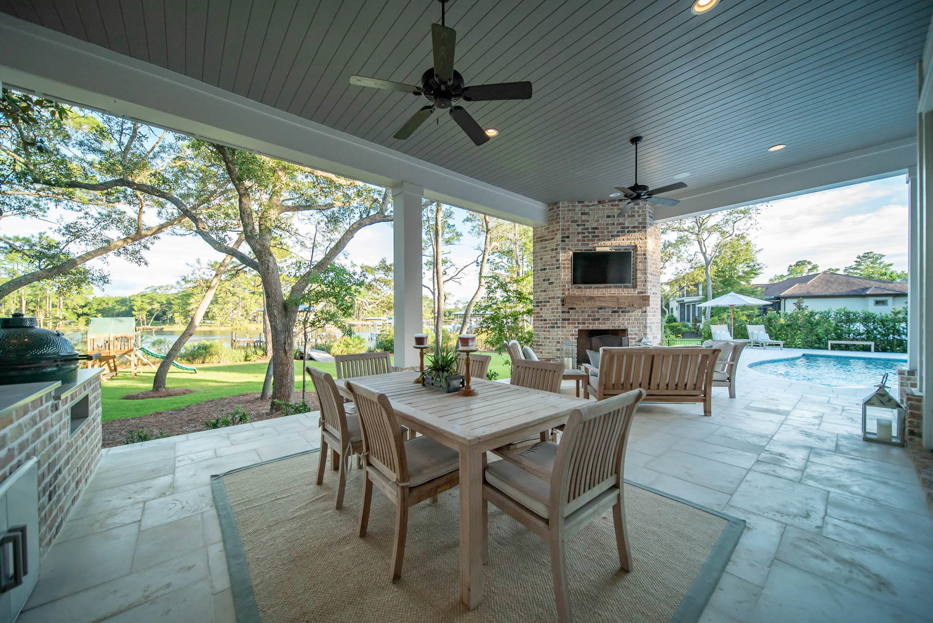 BOTANY BAYOU - Residential