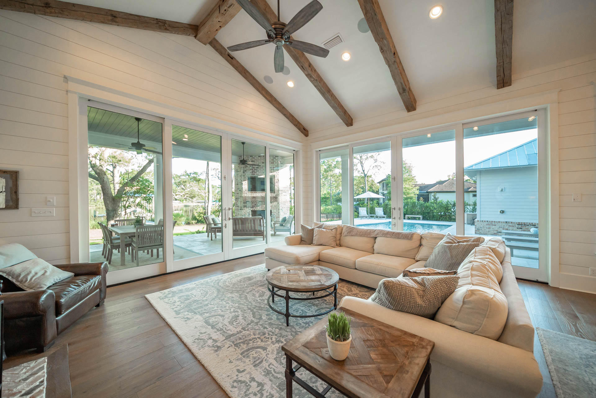 BOTANY BAYOU - Residential
