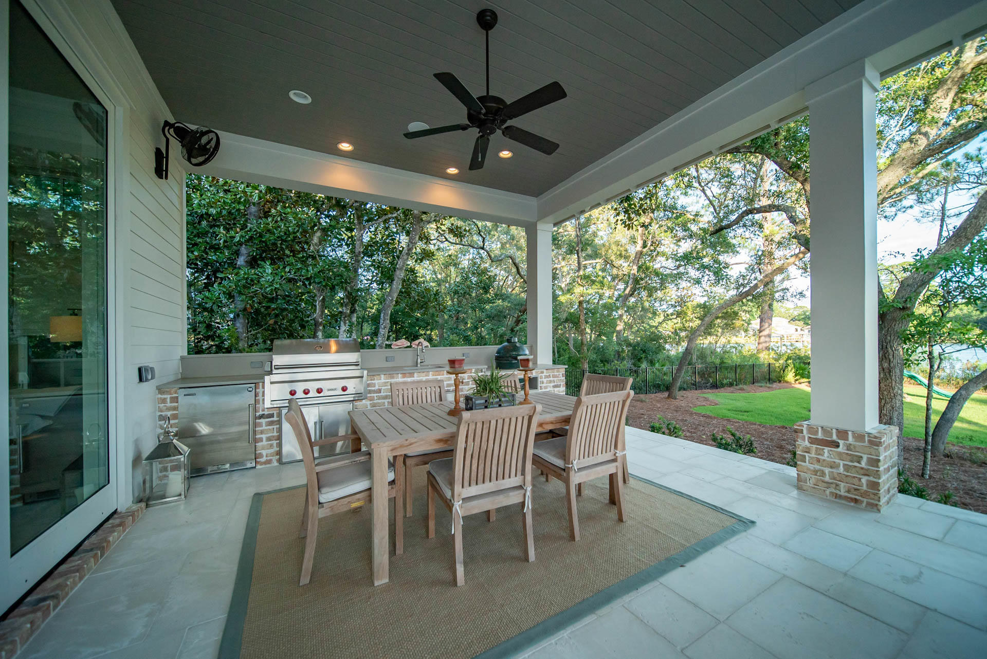 BOTANY BAYOU - Residential
