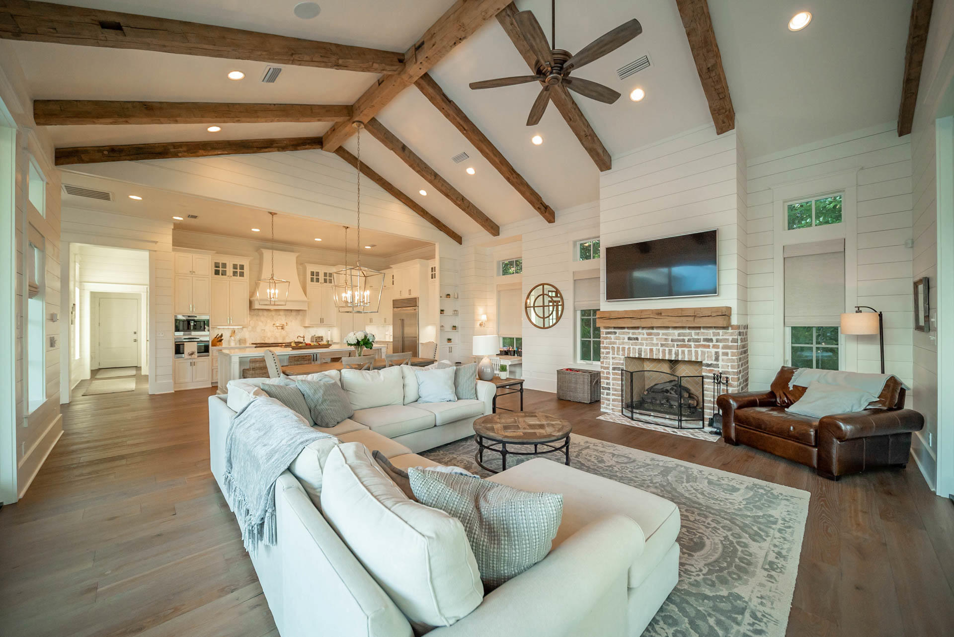 BOTANY BAYOU - Residential