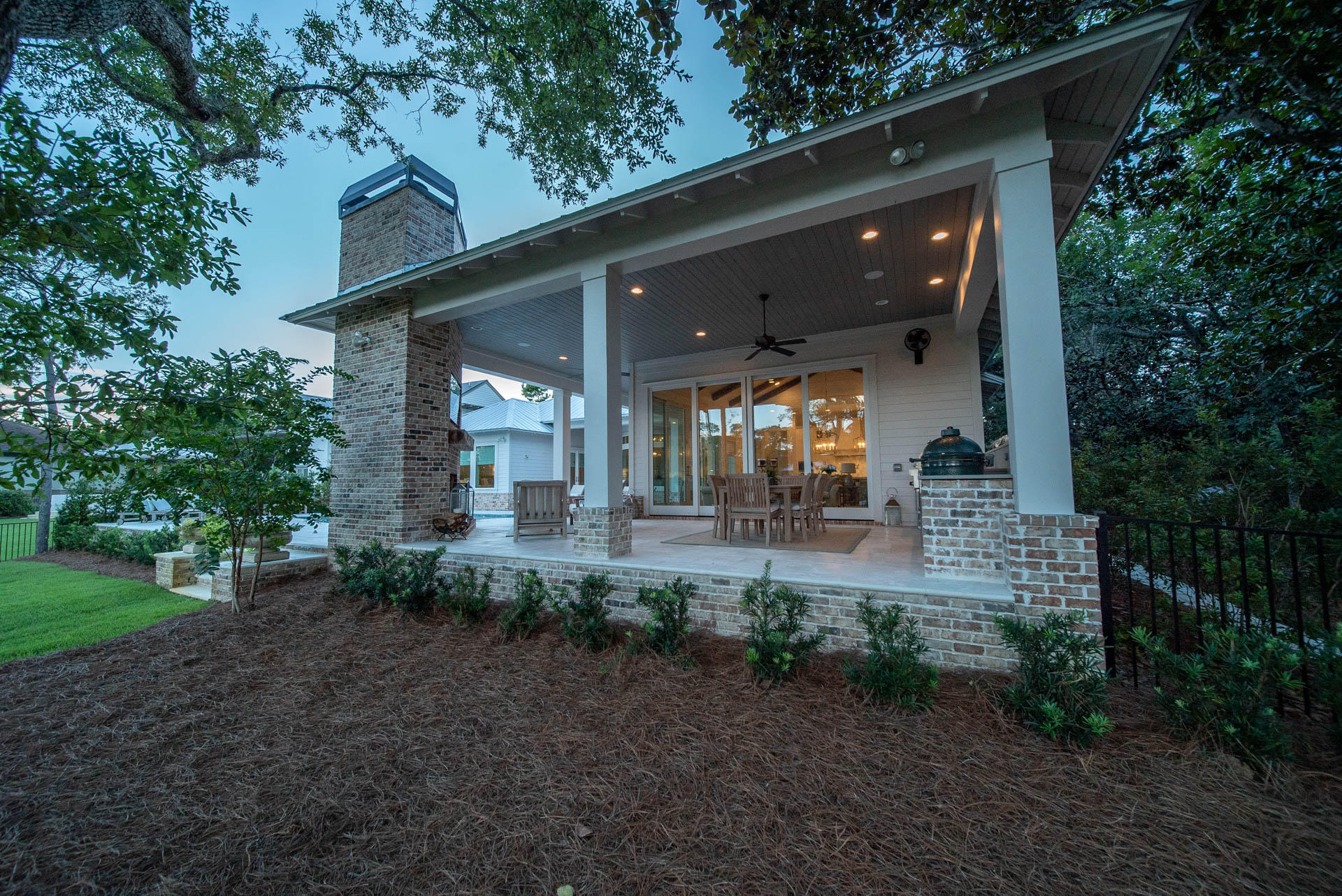 BOTANY BAYOU - Residential