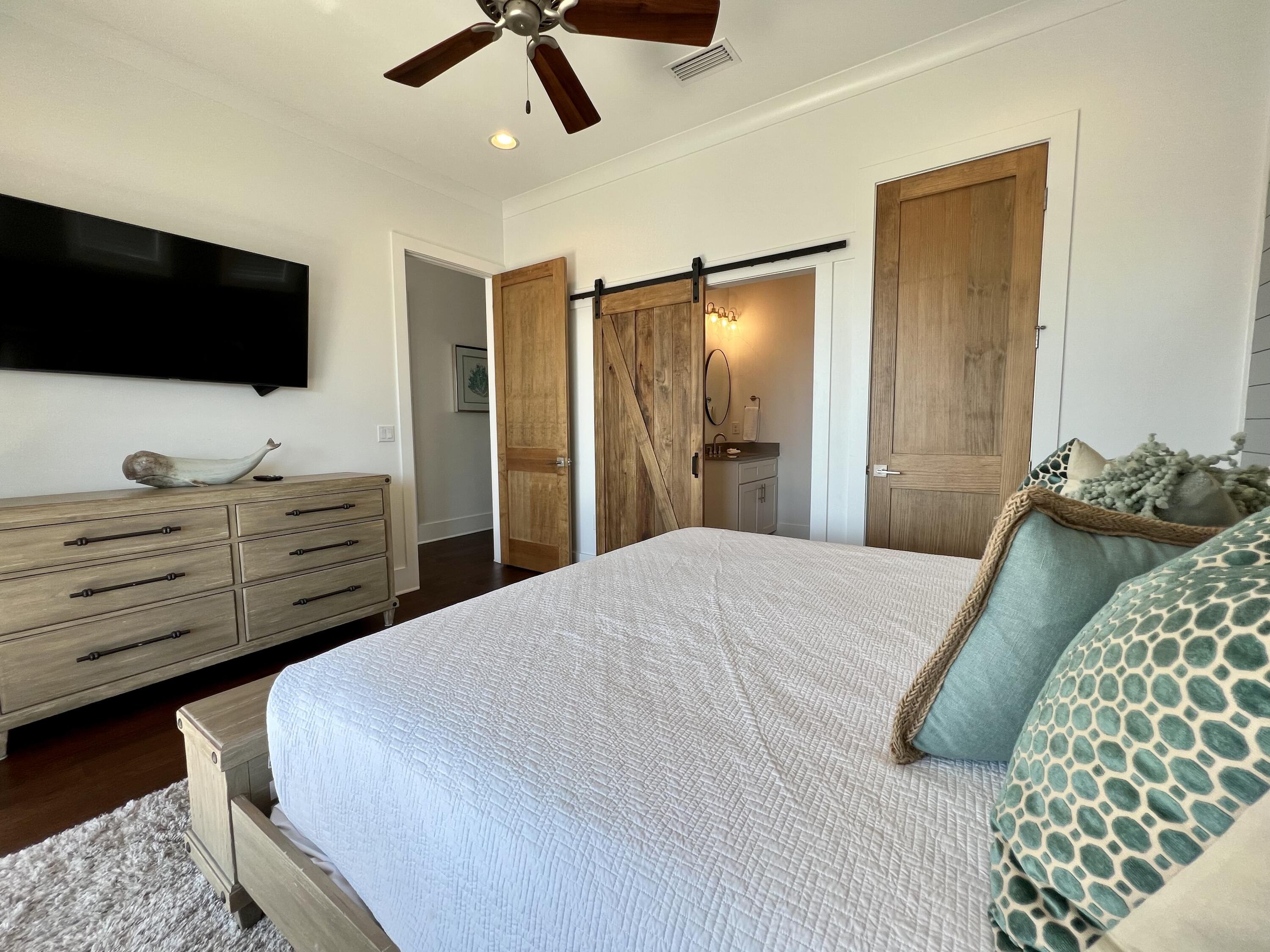 The Retreat at Miramar - Residential
