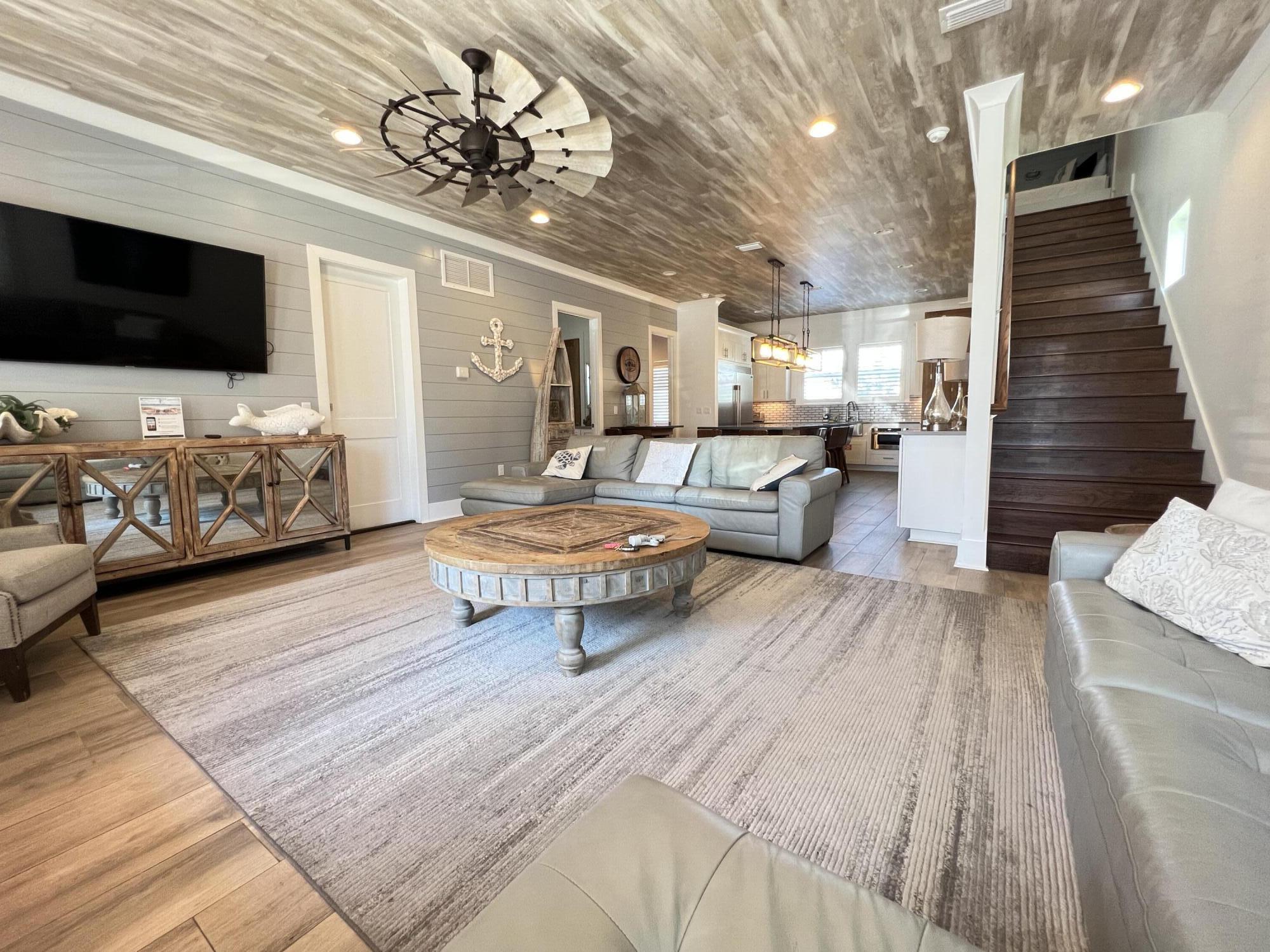 The Retreat at Miramar - Residential