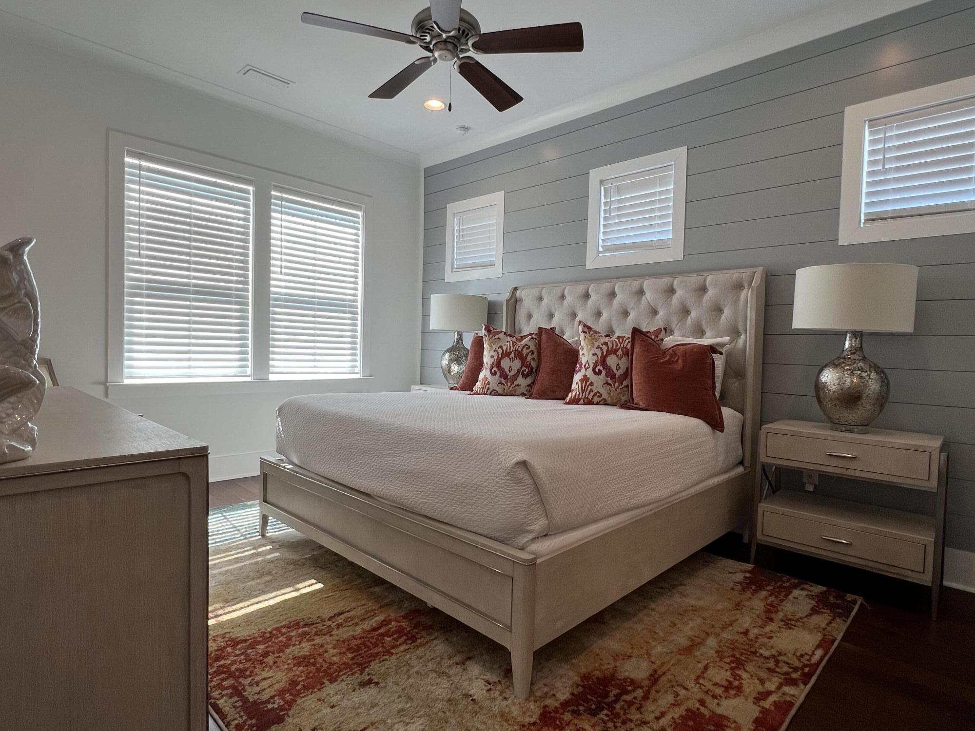 The Retreat at Miramar - Residential