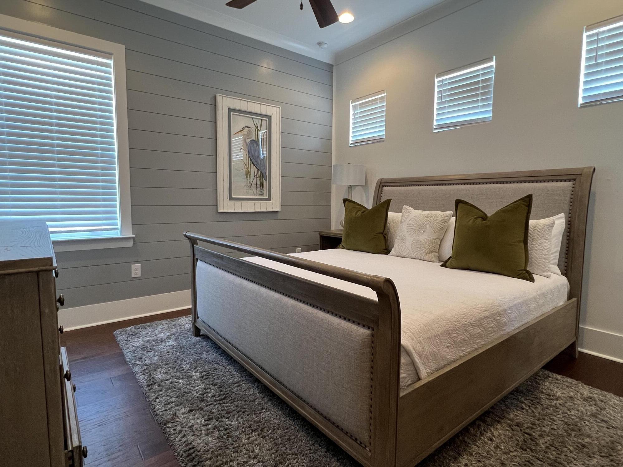 The Retreat at Miramar - Residential