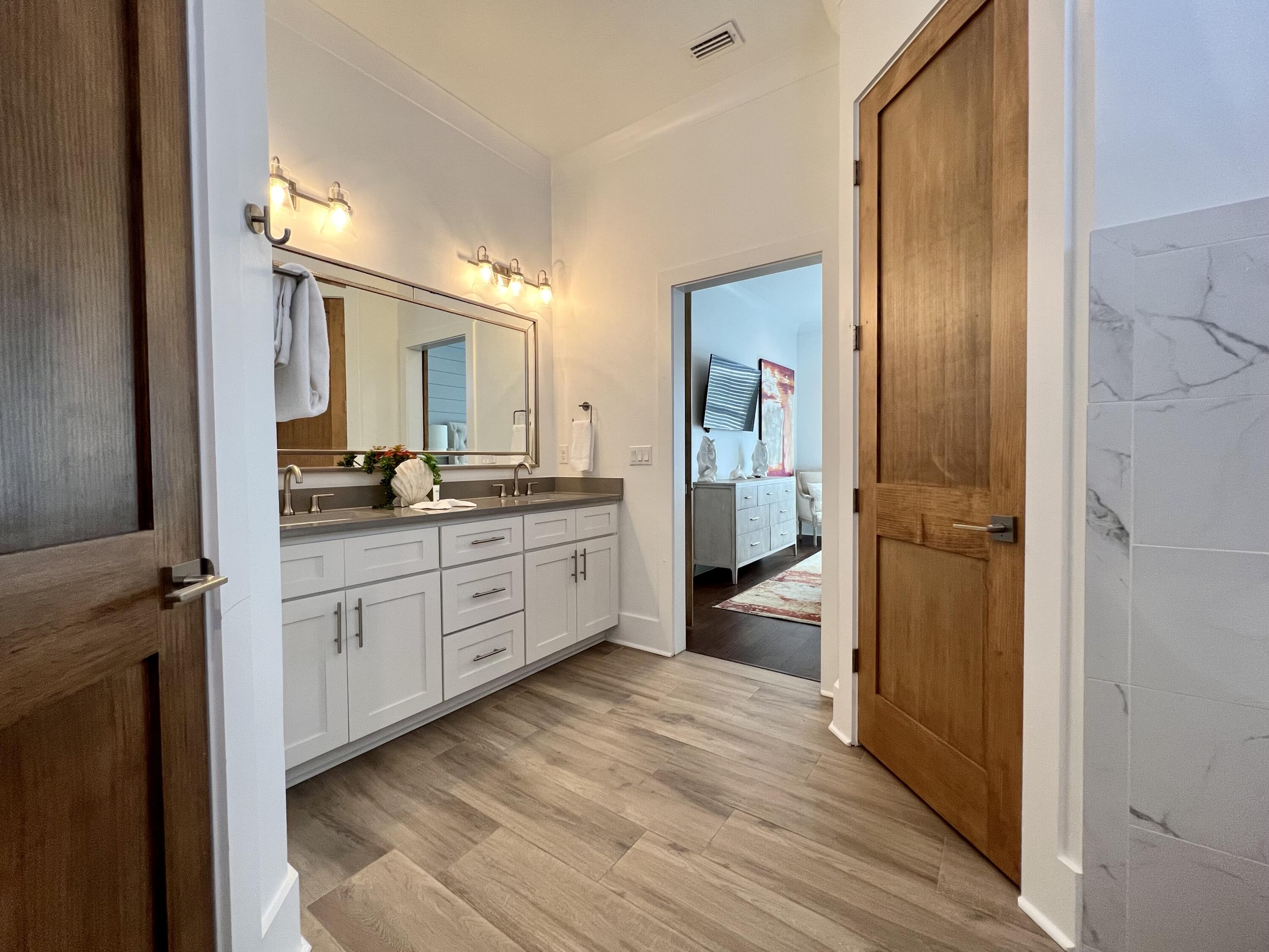The Retreat at Miramar - Residential