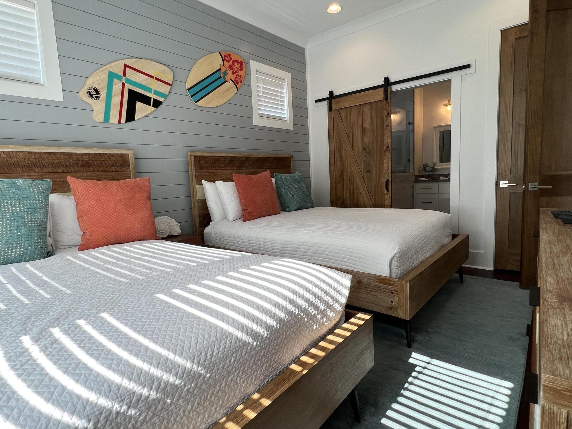 The Retreat at Miramar - Residential