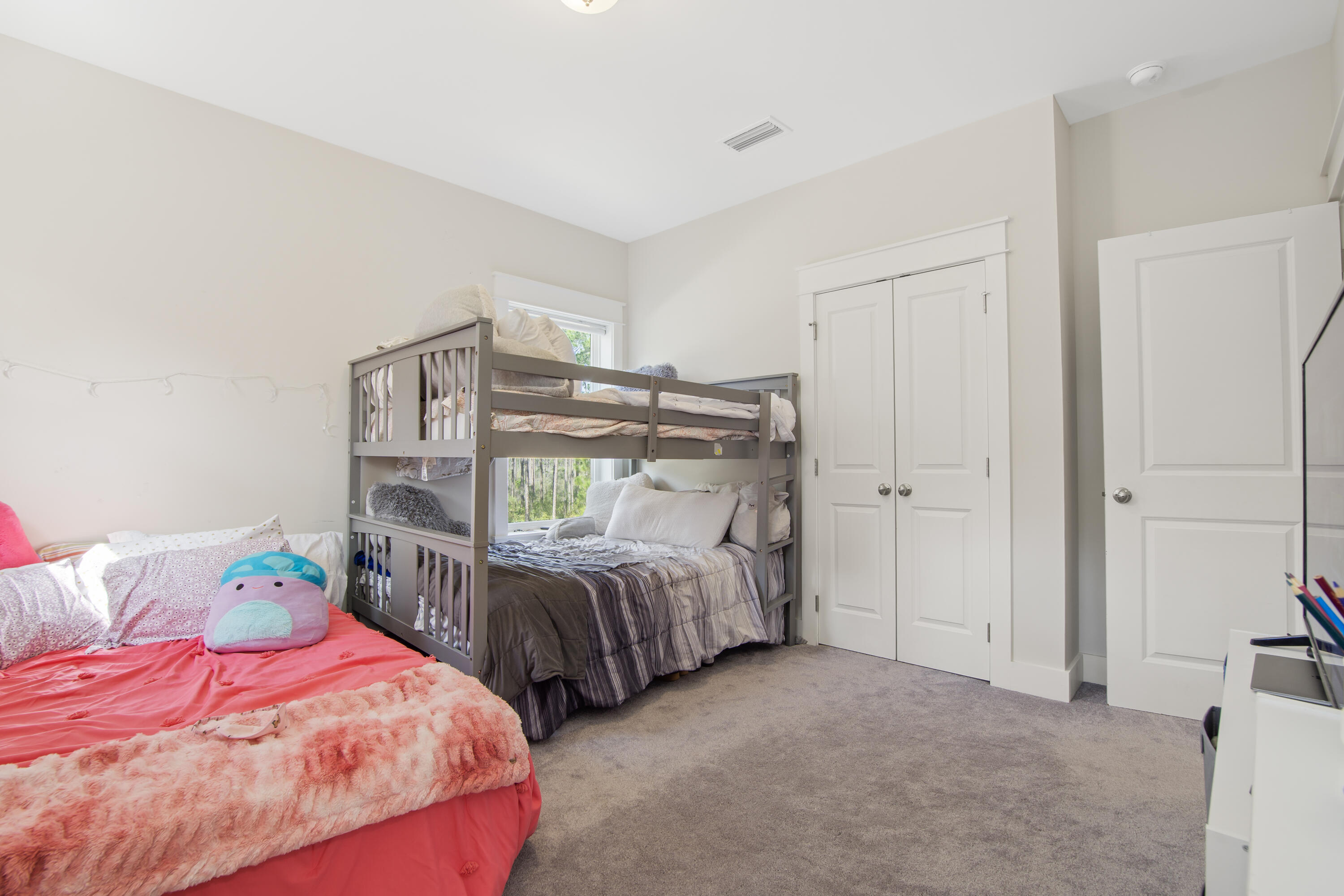 RIVERCAMPS ON CROOKED CREEK - Residential