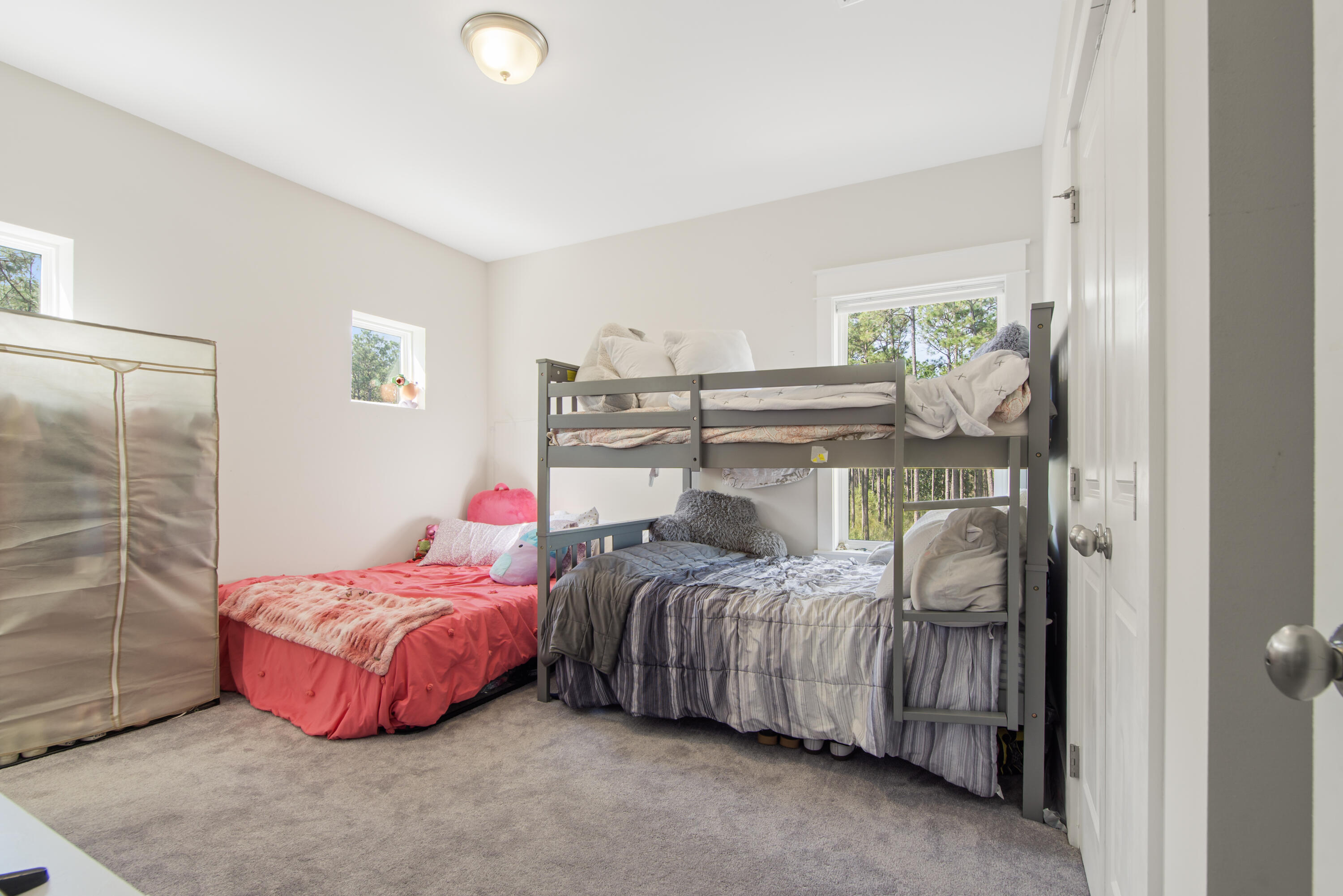 RIVERCAMPS ON CROOKED CREEK - Residential