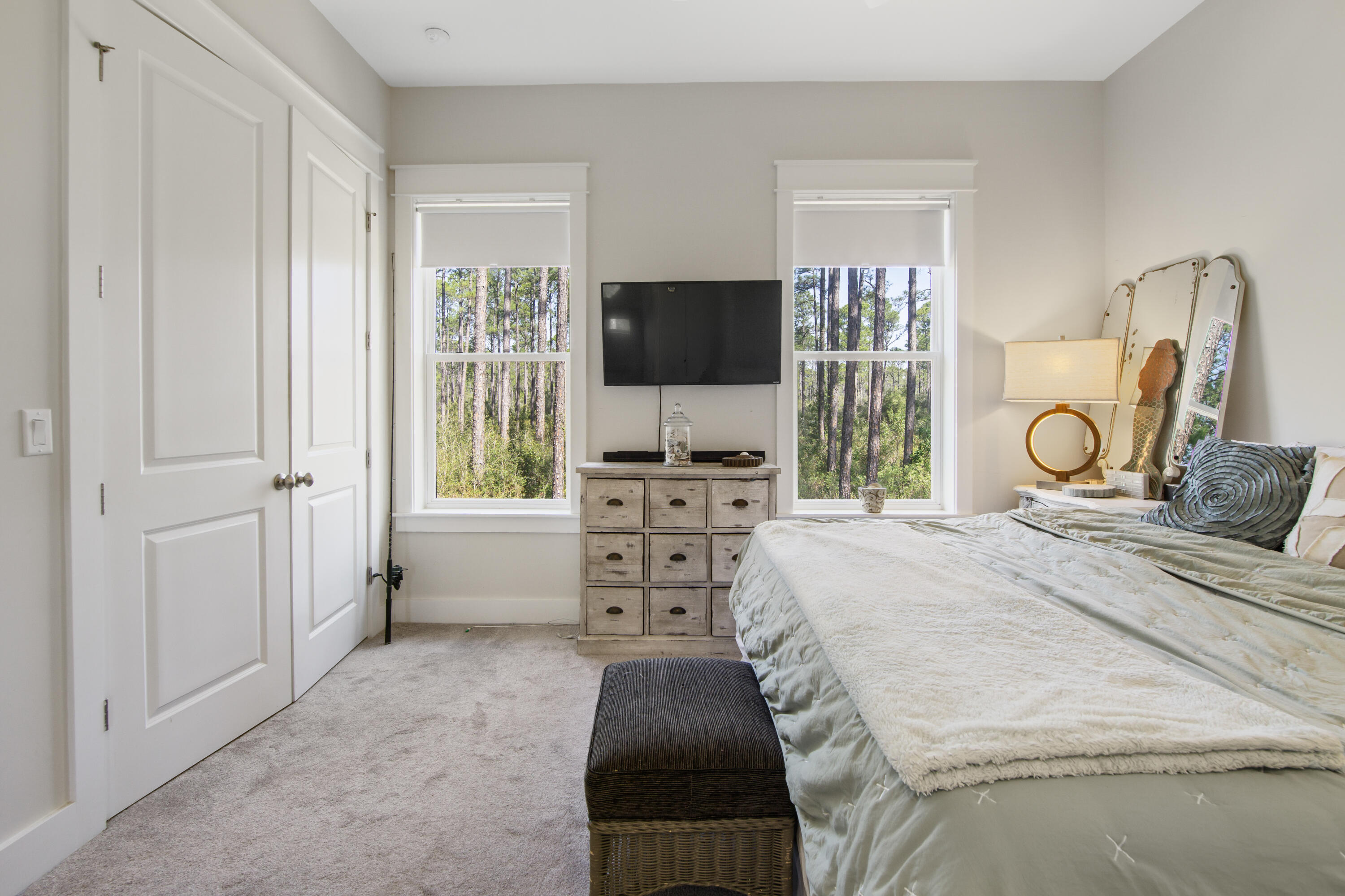 RIVERCAMPS ON CROOKED CREEK - Residential