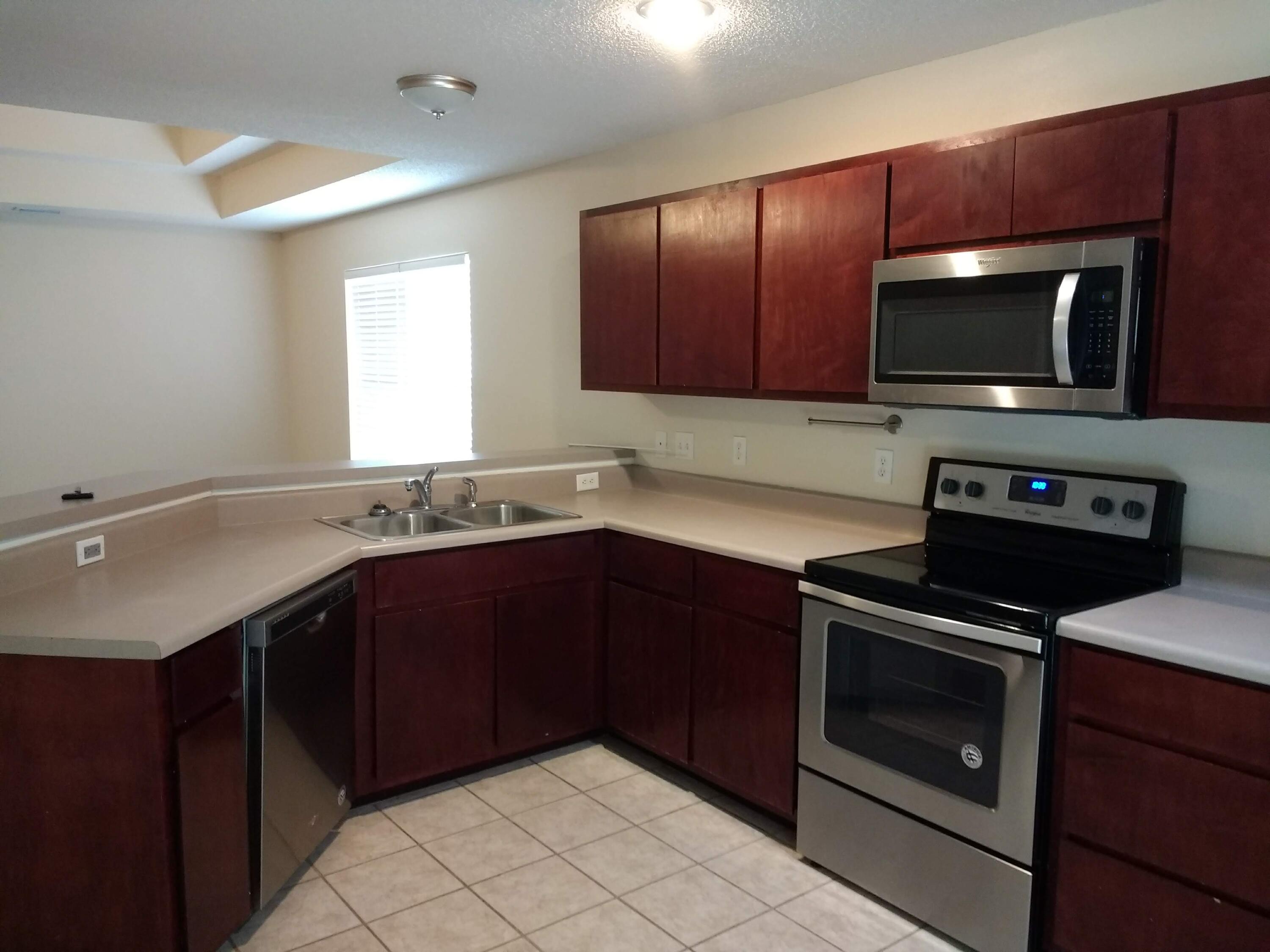 WILDWOOD GABLES - Residential Lease