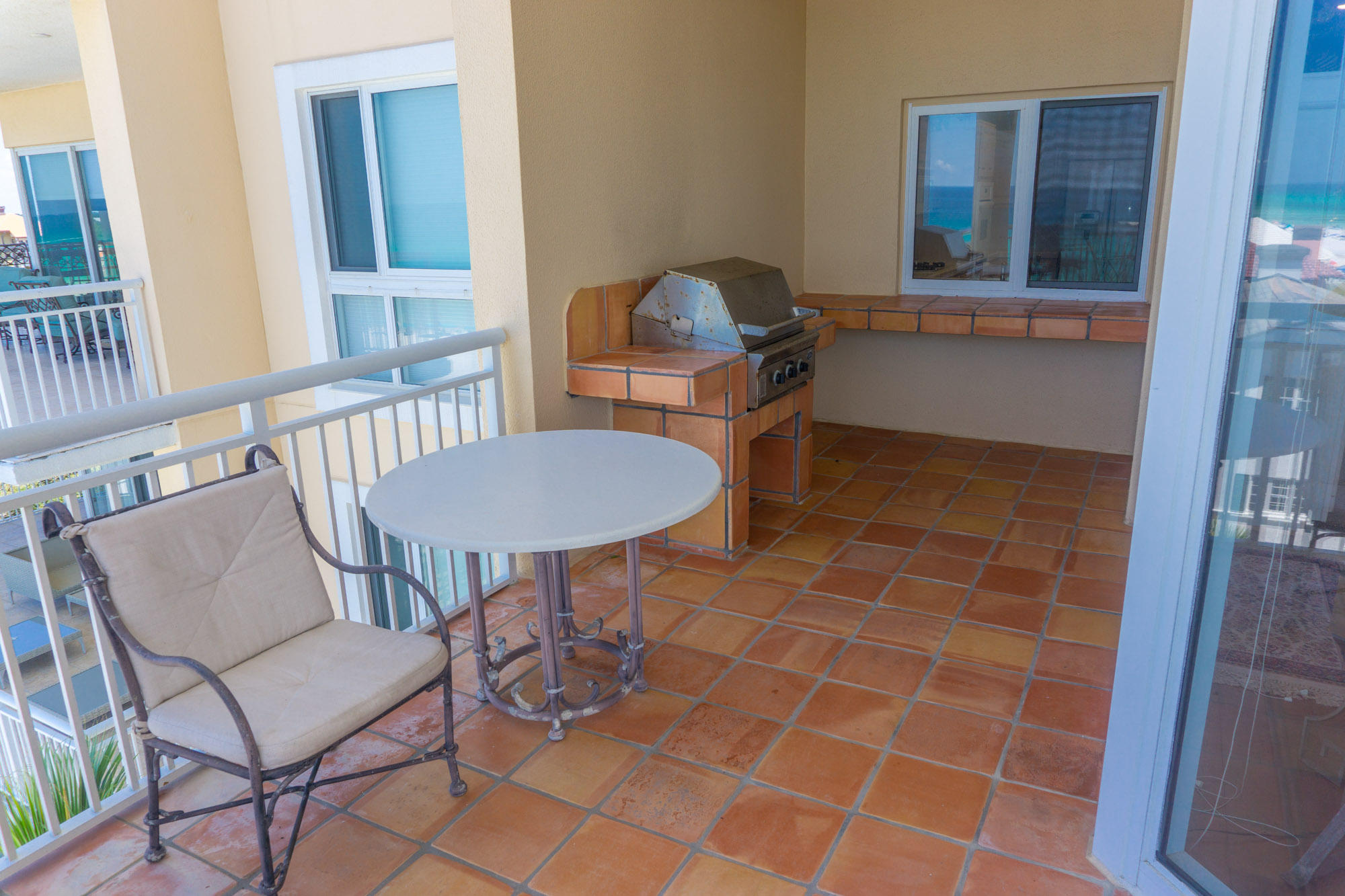 HIDDEN DUNES GRAND VILLAS - Residential