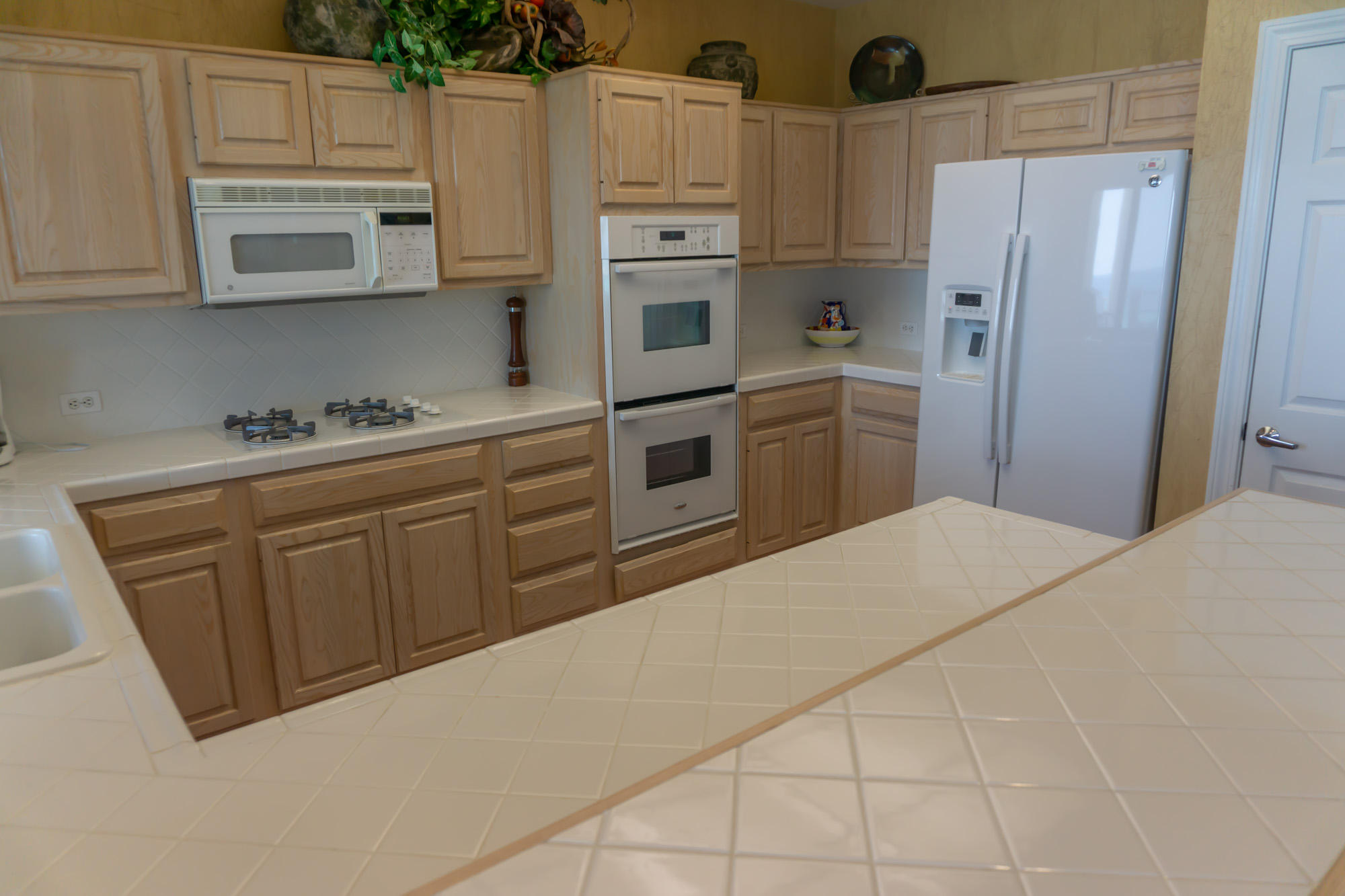 HIDDEN DUNES GRAND VILLAS - Residential