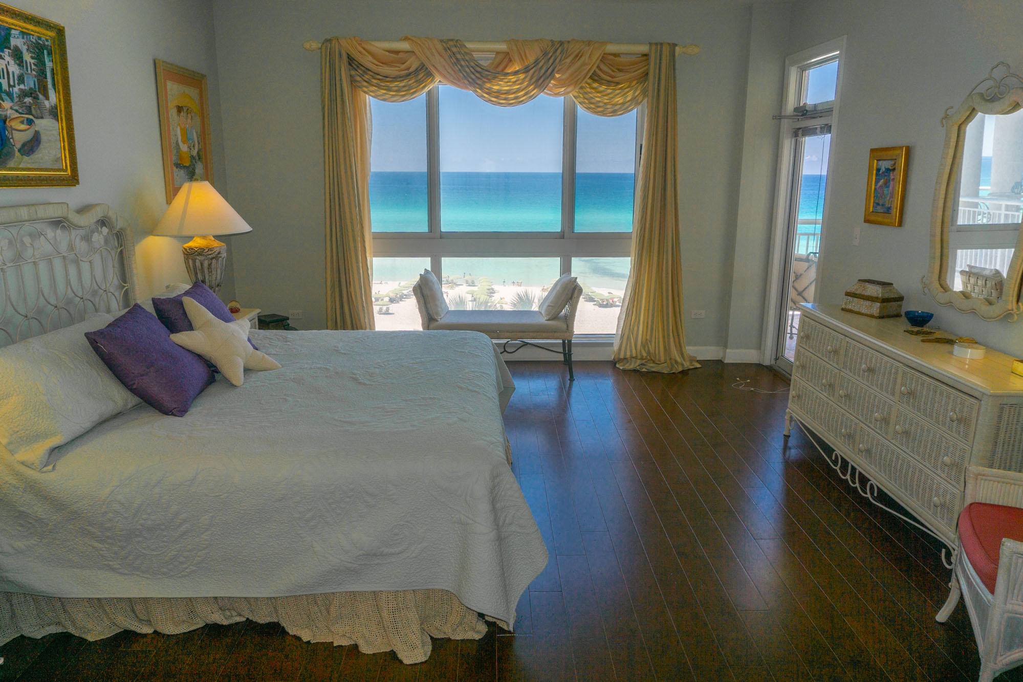 HIDDEN DUNES GRAND VILLAS - Residential