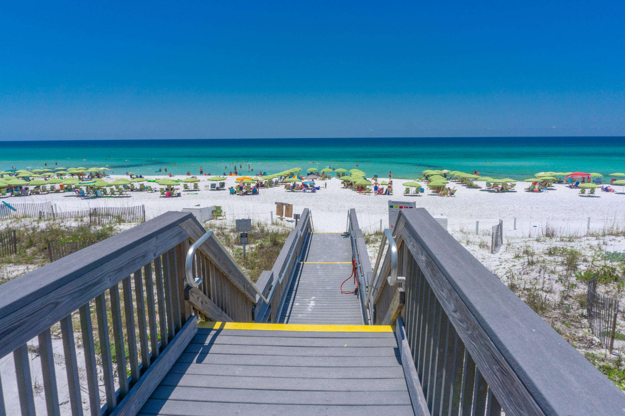 HIDDEN DUNES GRAND VILLAS - Residential