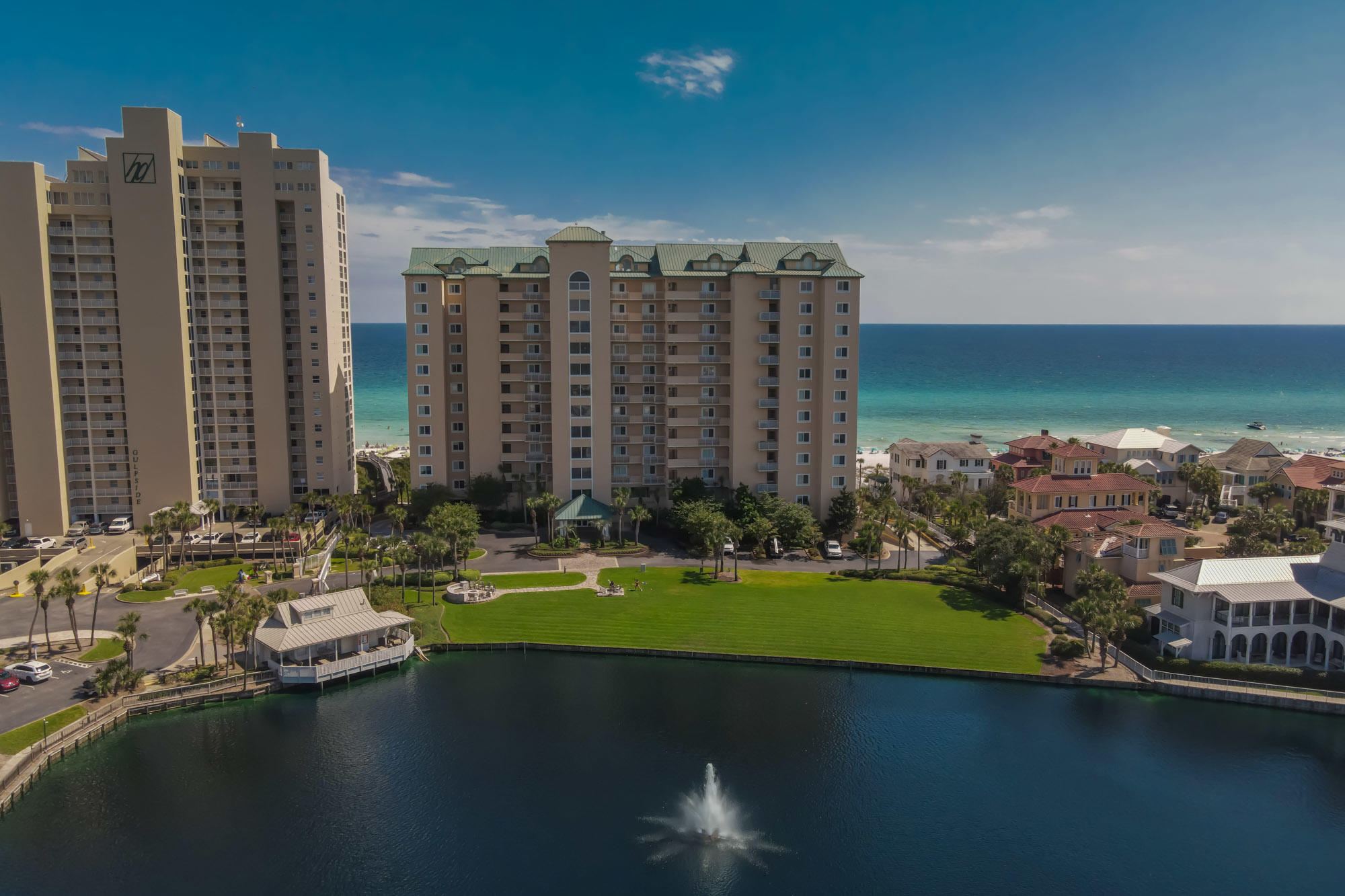 HIDDEN DUNES GRAND VILLAS - Residential