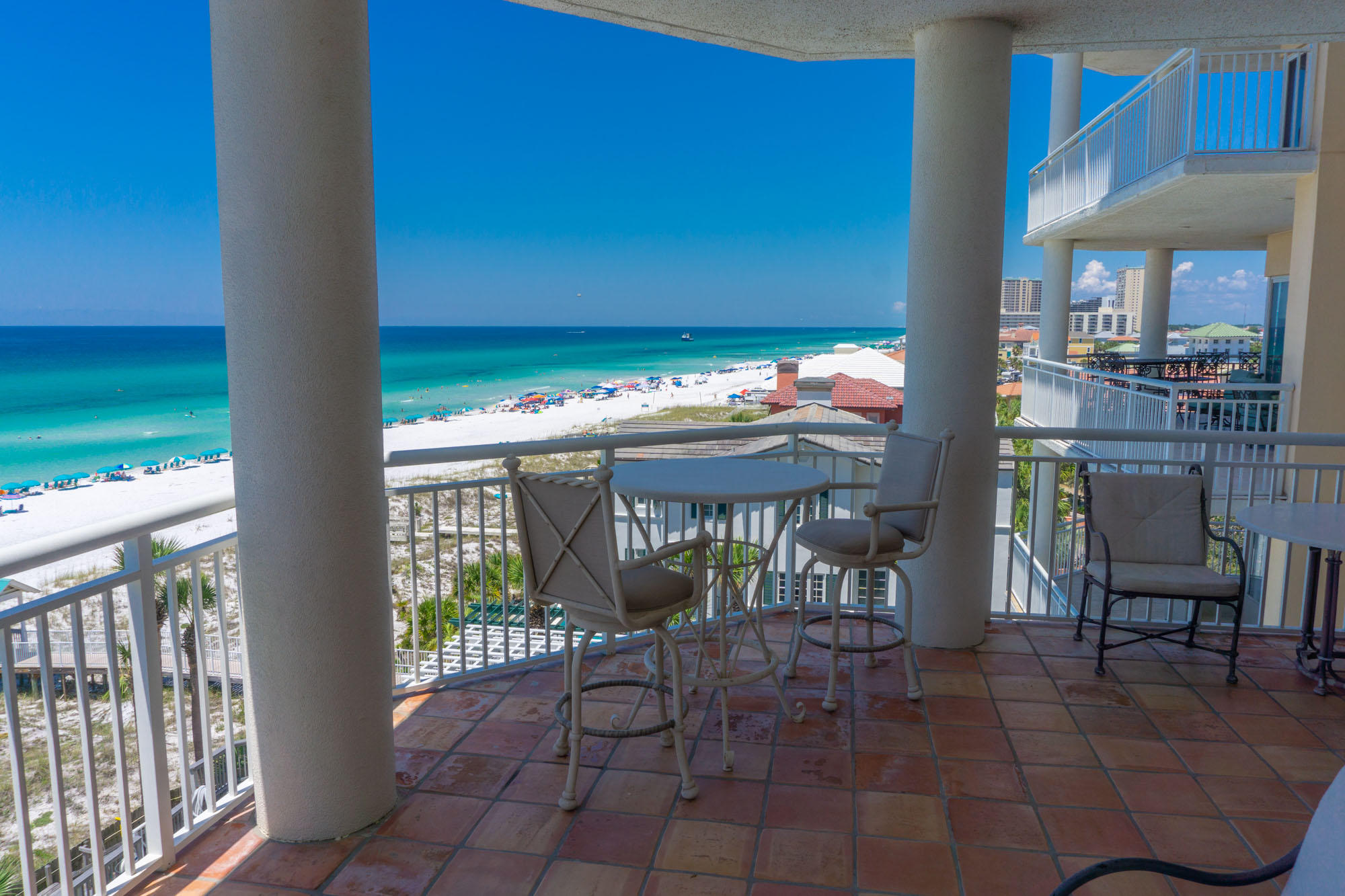 HIDDEN DUNES GRAND VILLAS - Residential