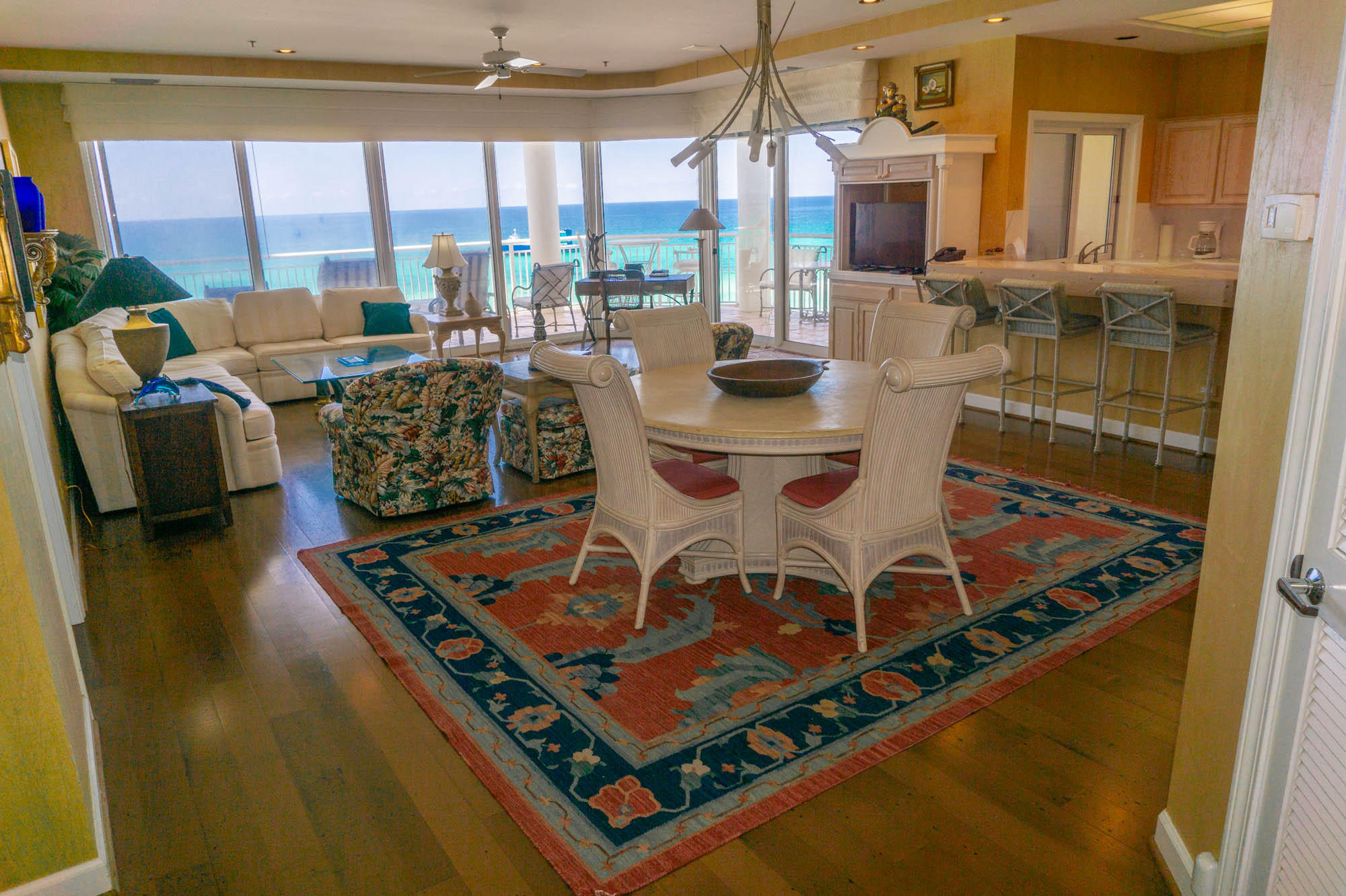 HIDDEN DUNES GRAND VILLAS - Residential