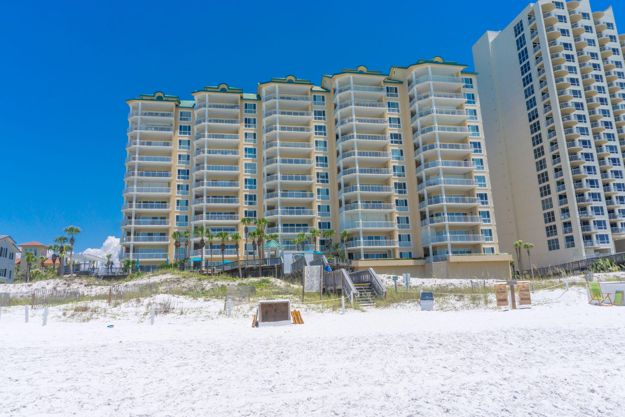 HIDDEN DUNES GRAND VILLAS - Residential